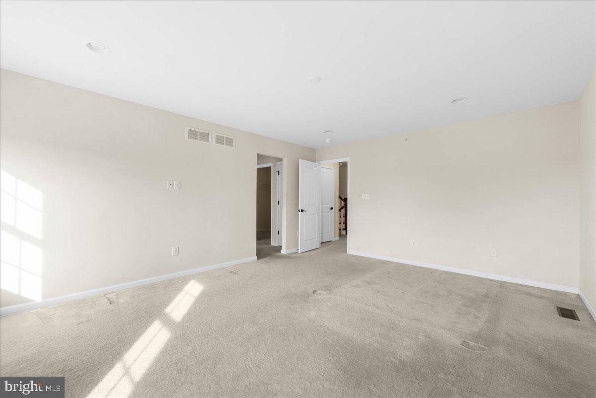 SPRING OAK - Residential