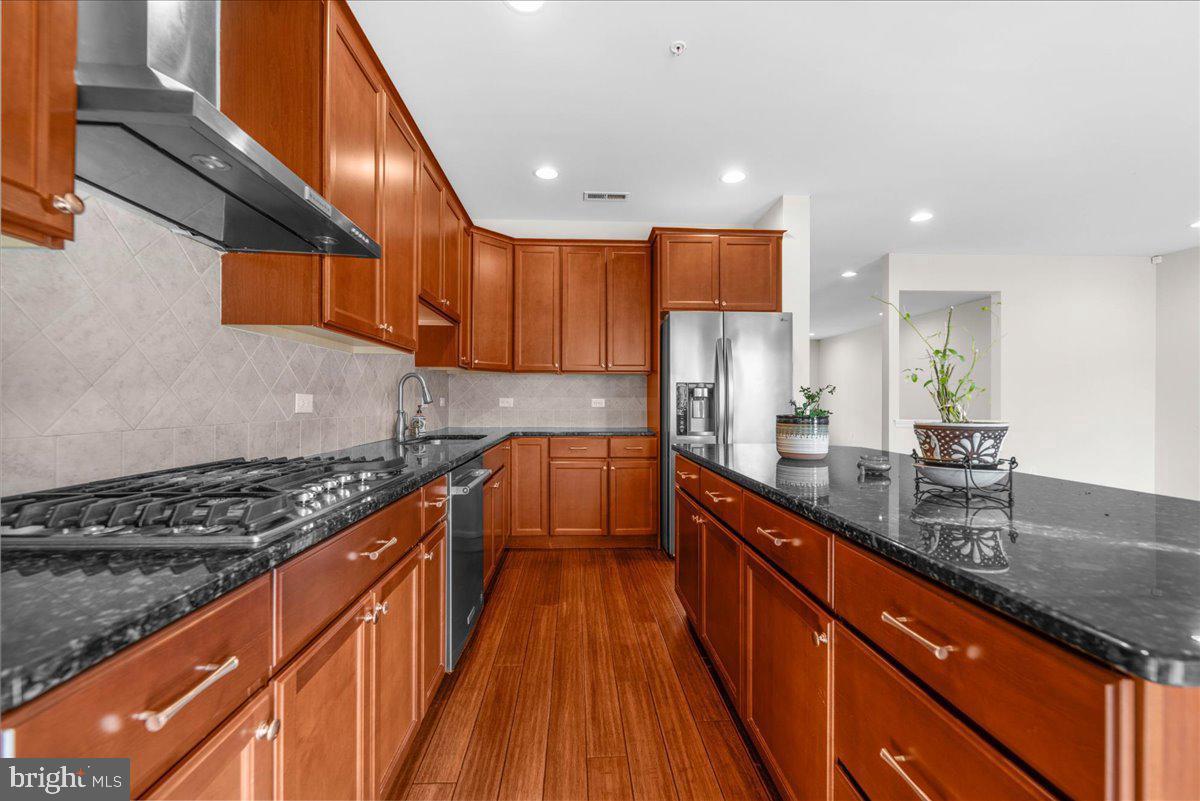 142 SPRING OAK DRIVE