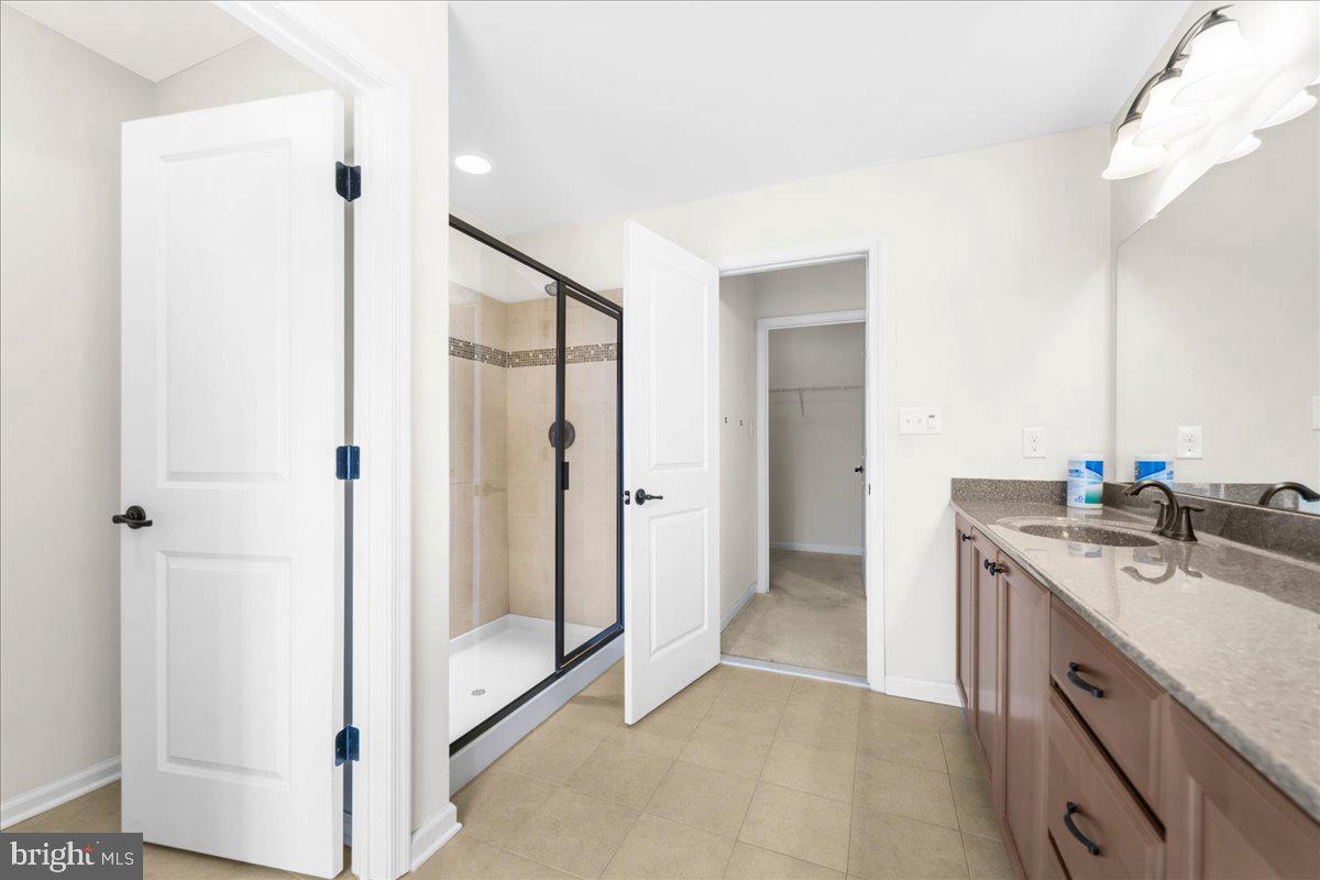 SPRING OAK - Residential