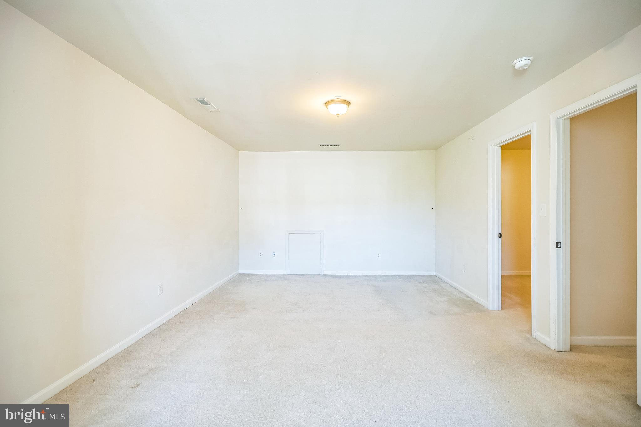 SPRING OAK - Residential