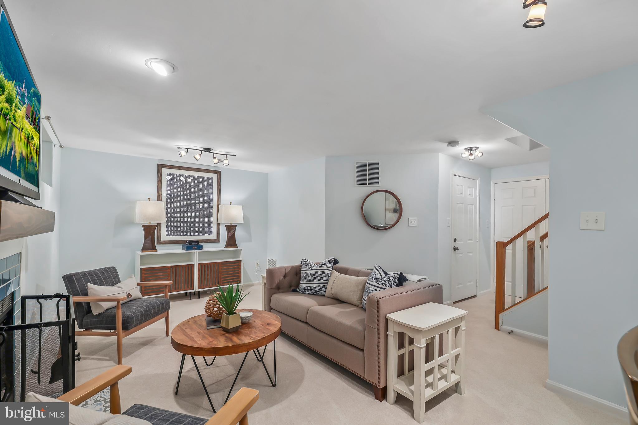 WEATHERSTONE - Residential