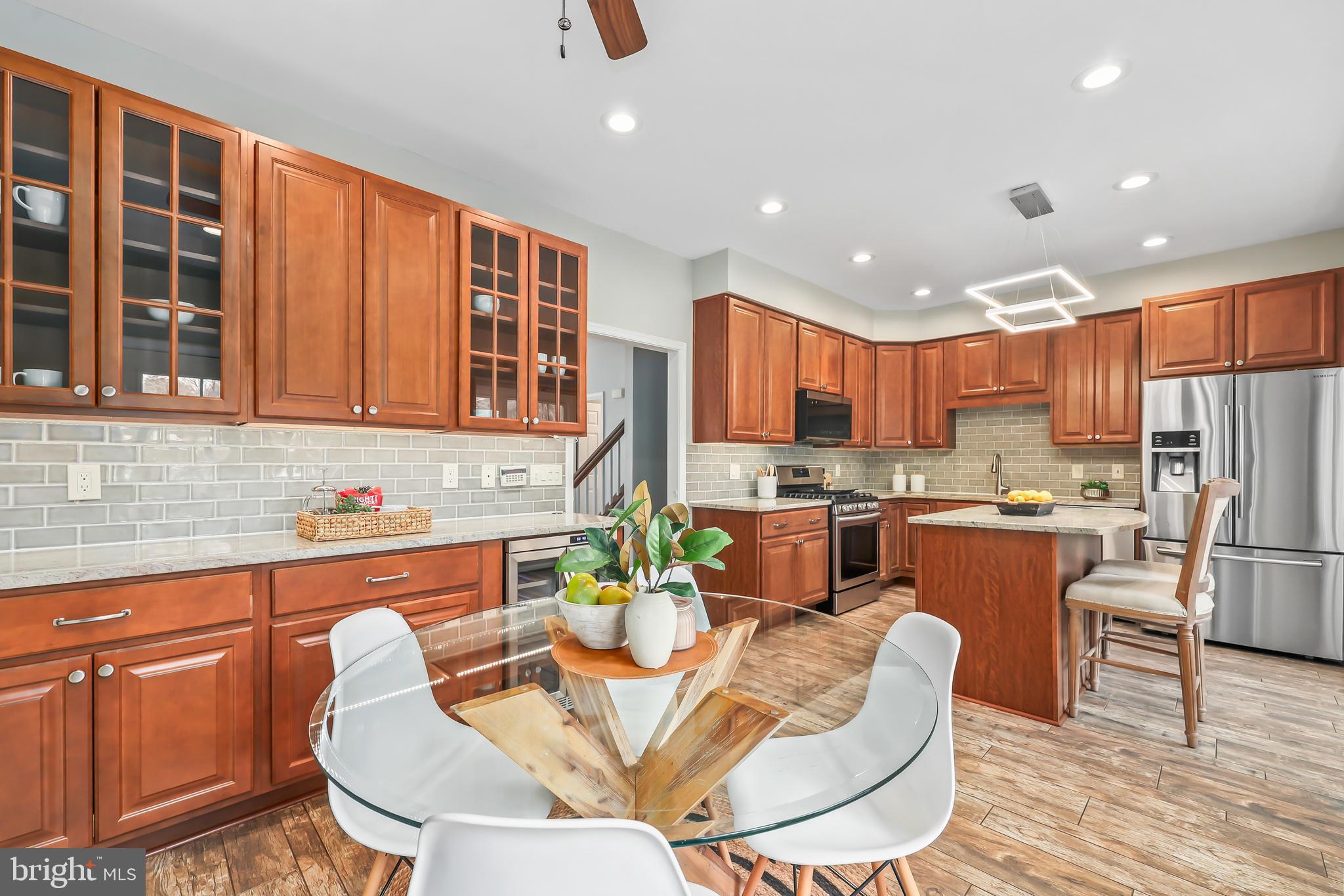 WEATHERSTONE - Residential