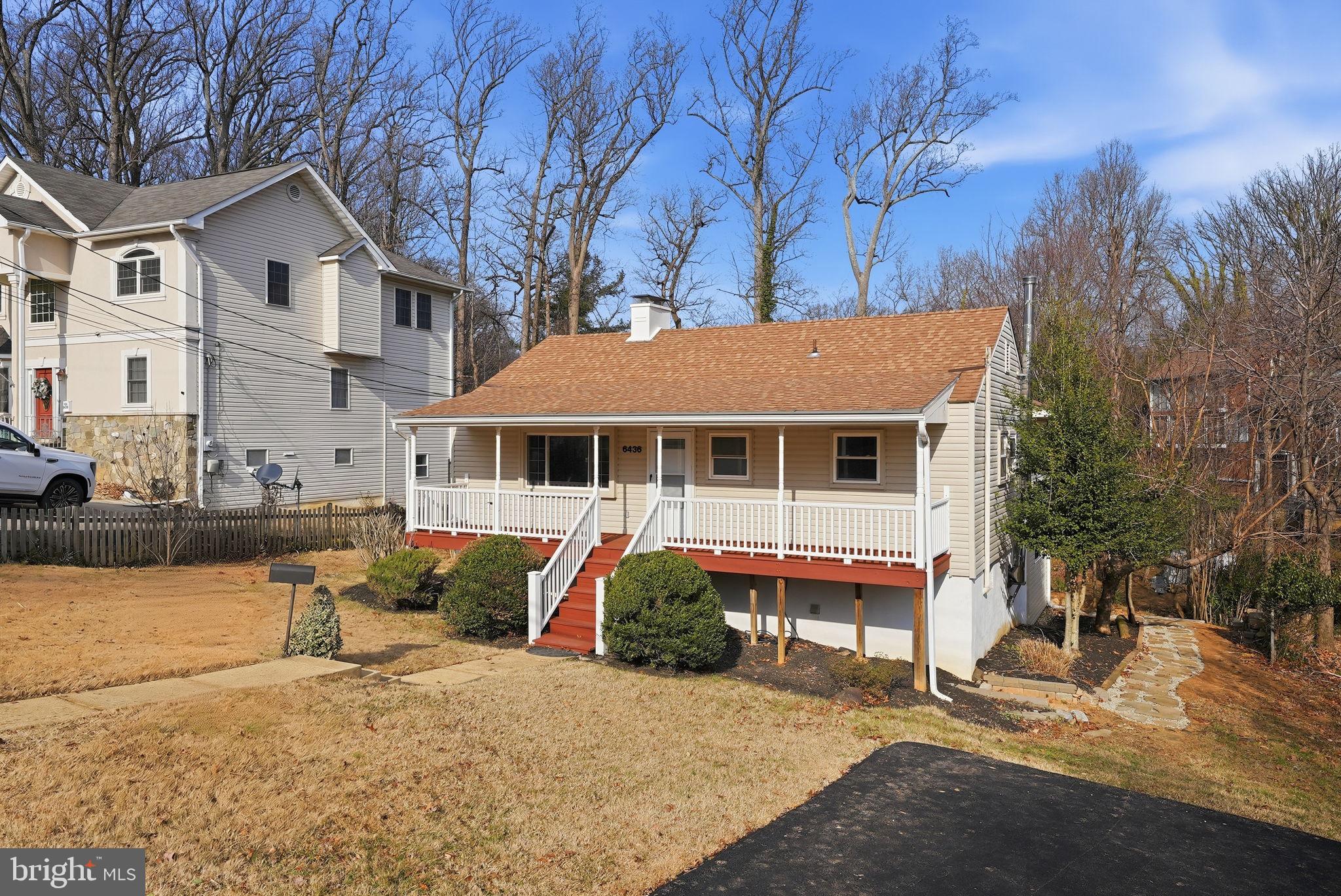 6436 MAPLEWOOD DRIVE