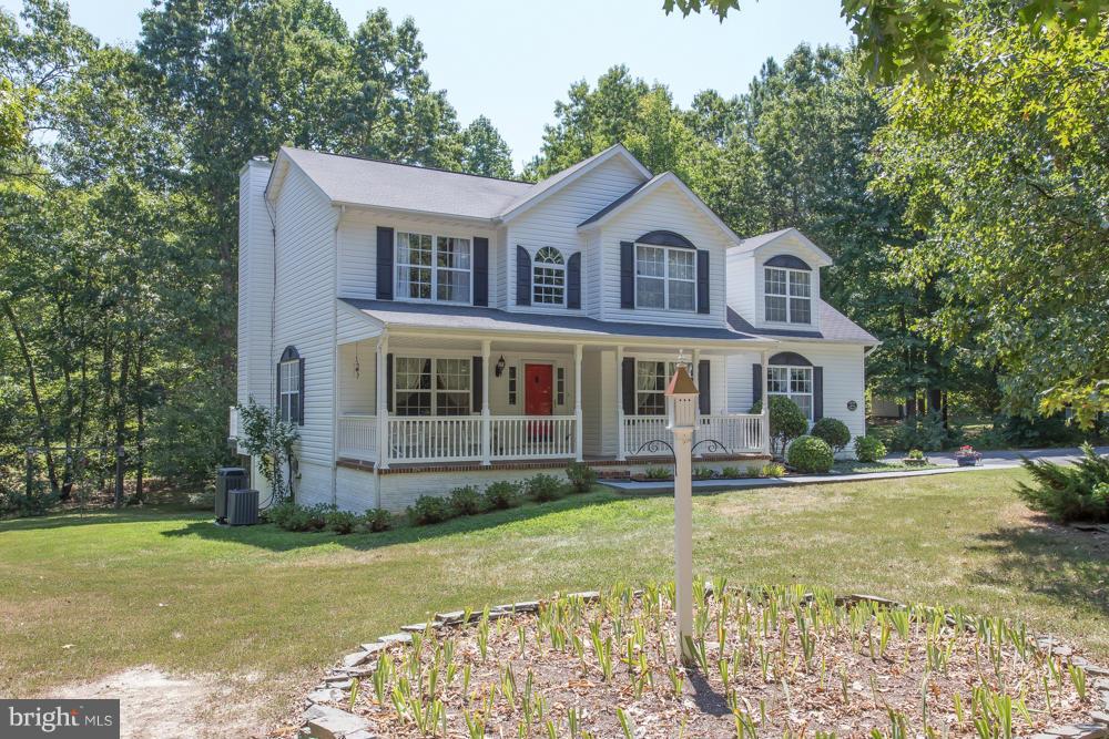 SIX LAKES WEST - Residential