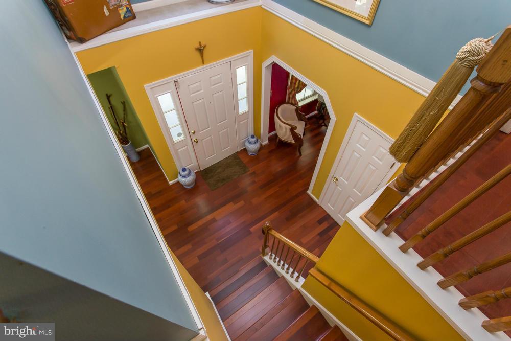 SIX LAKES WEST - Residential