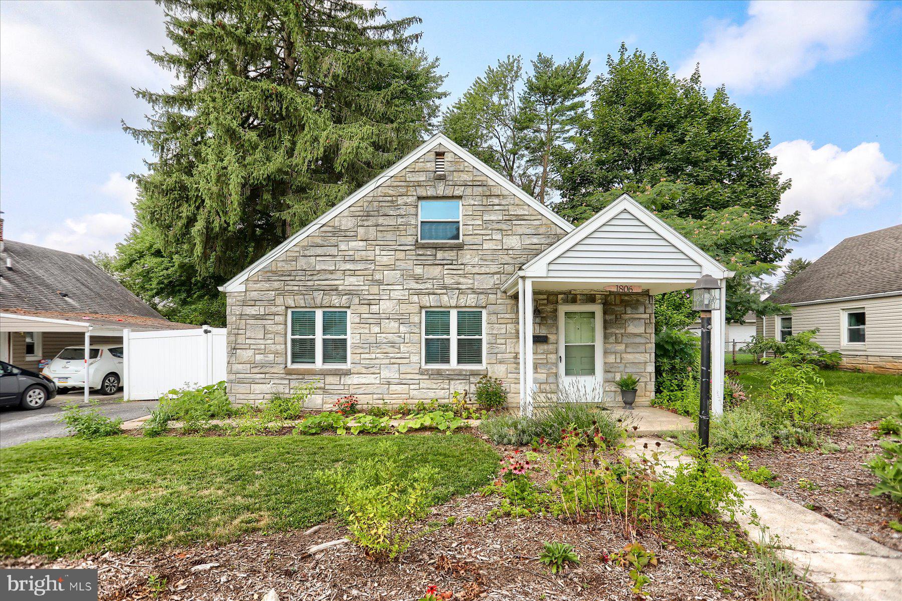1806 LETCHWORTH DRIVE