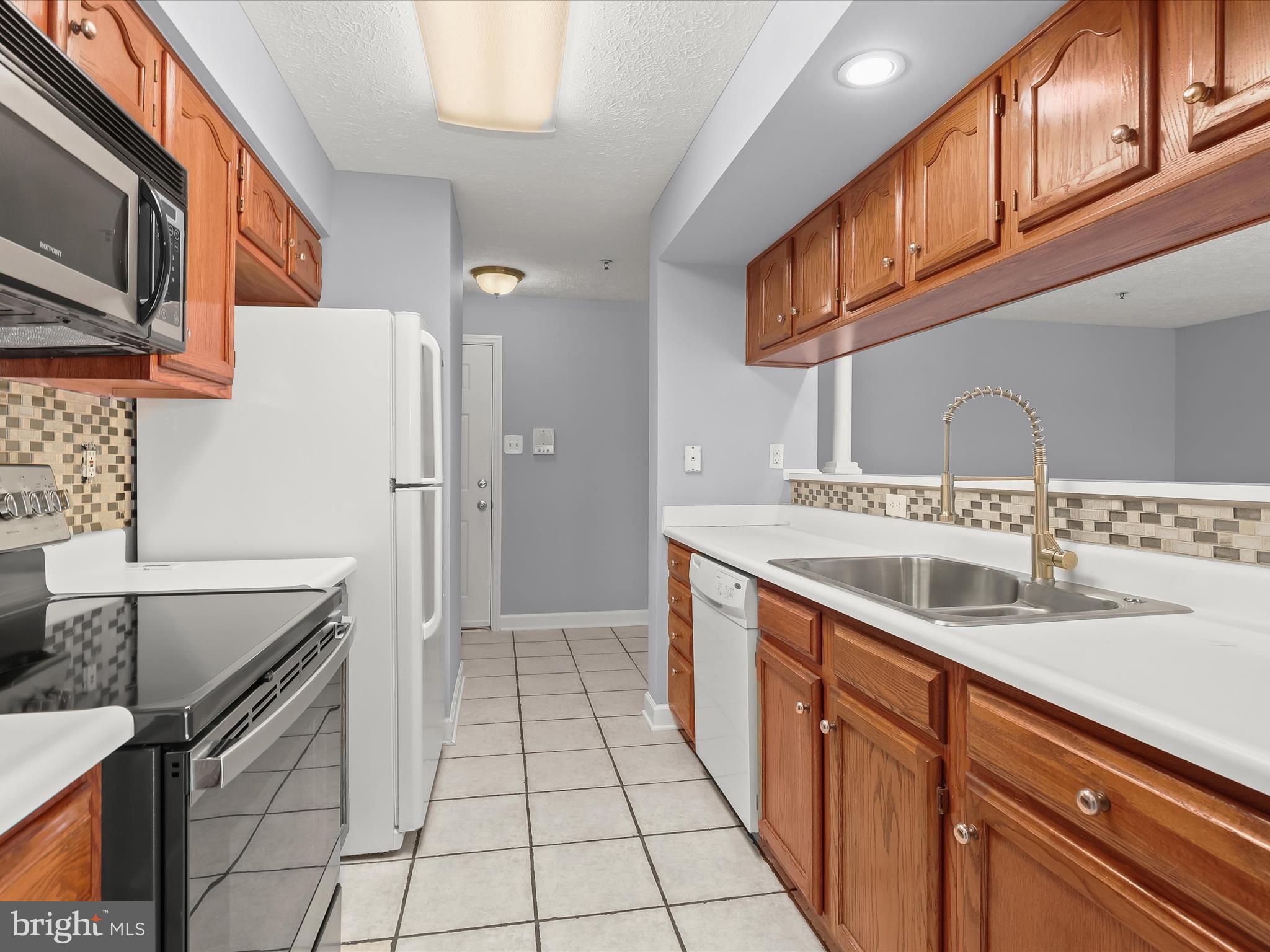 RIVERSIDE - Residential