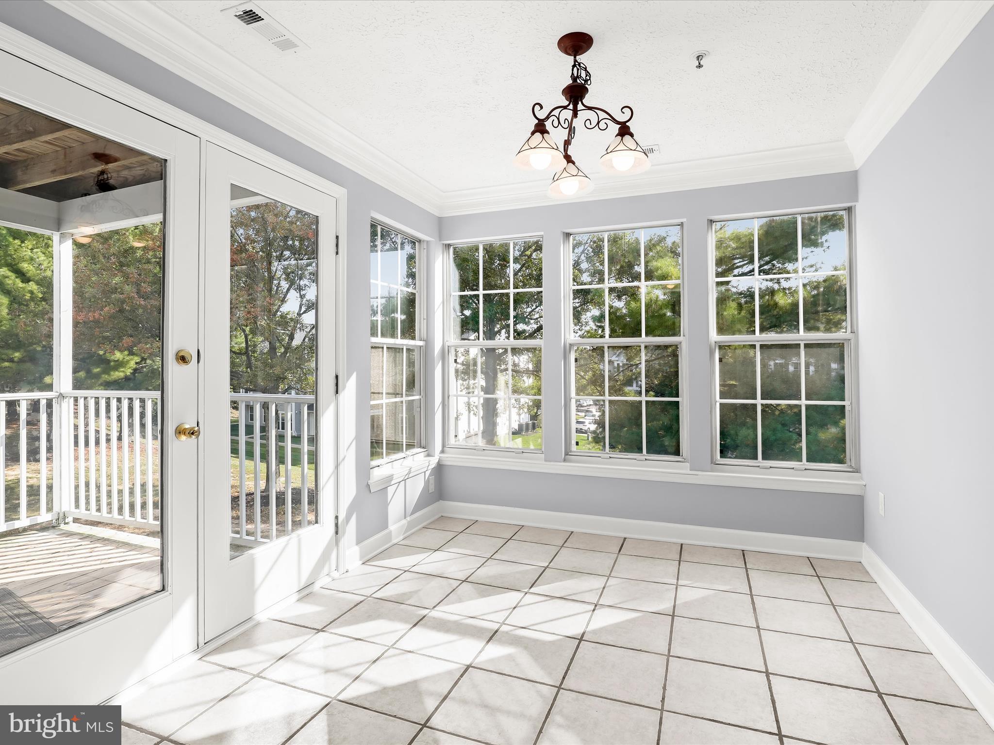 RIVERSIDE - Residential