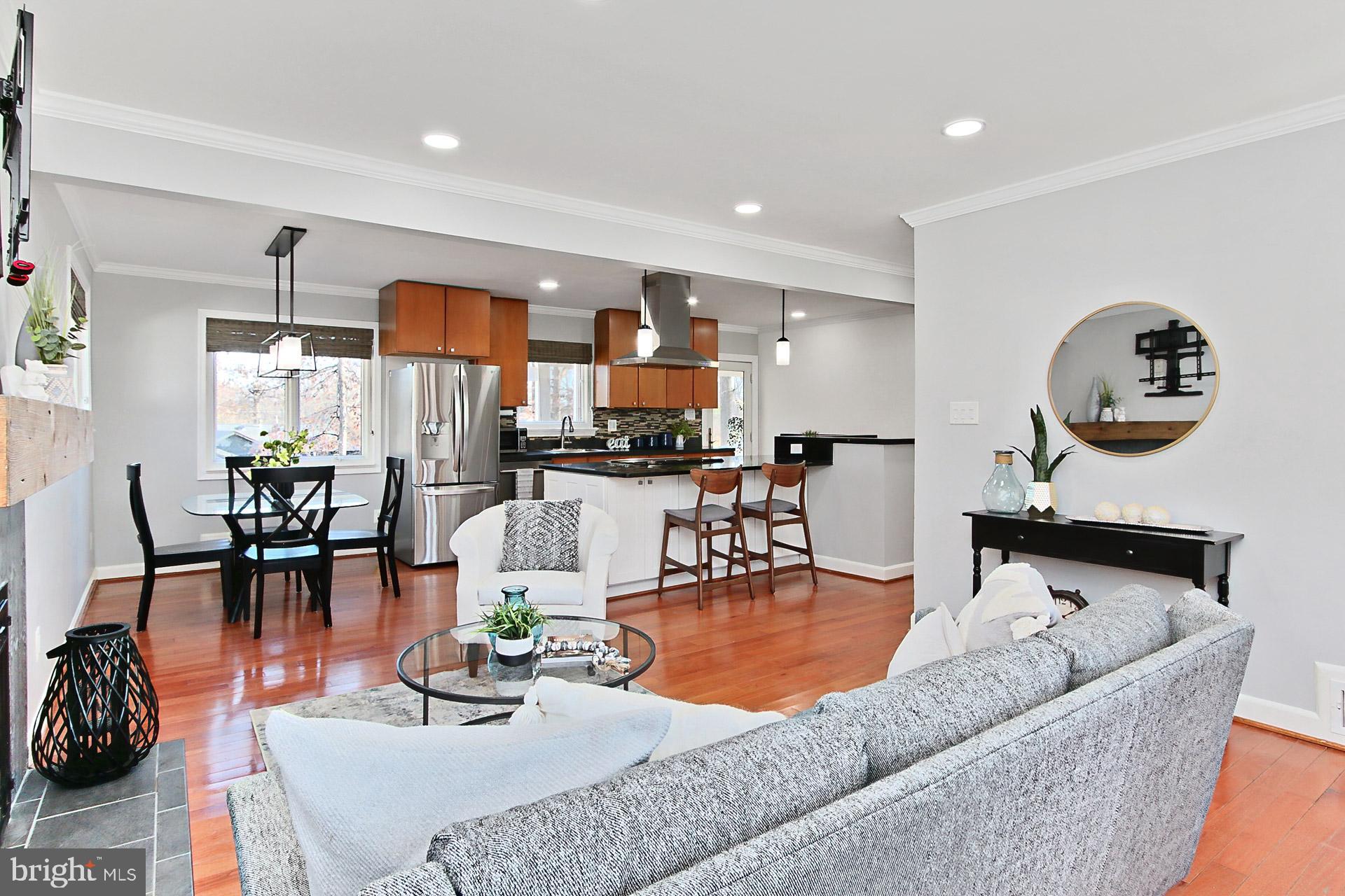 BROYHILL PARK - Residential