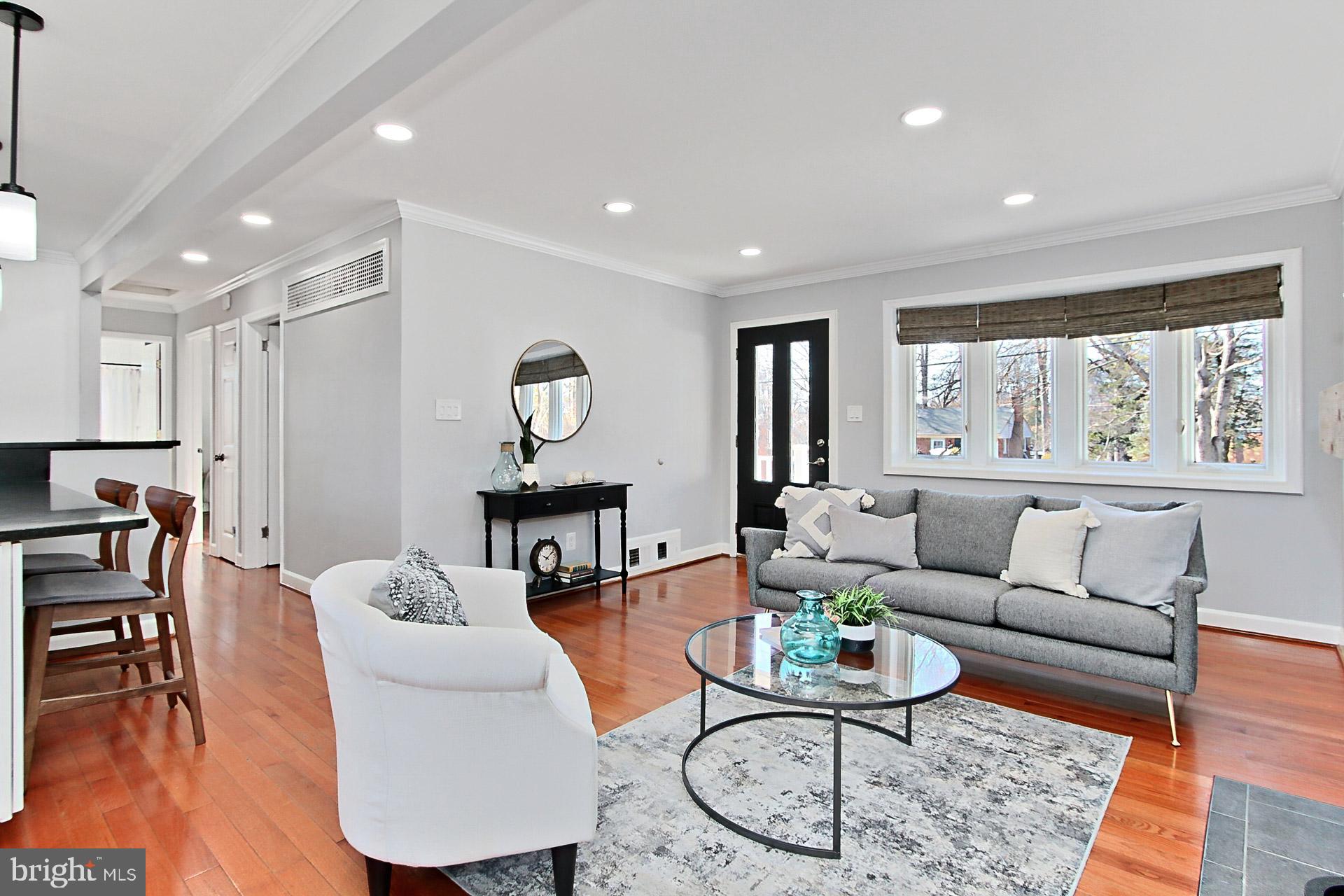 BROYHILL PARK - Residential