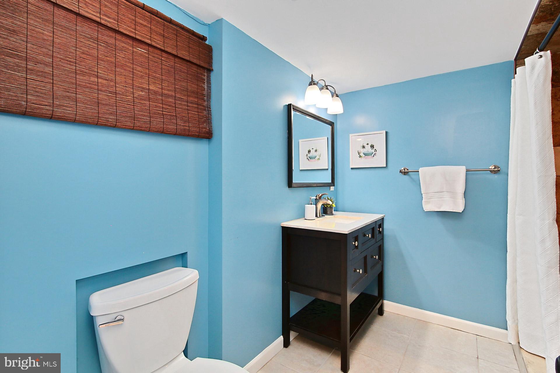 BROYHILL PARK - Residential