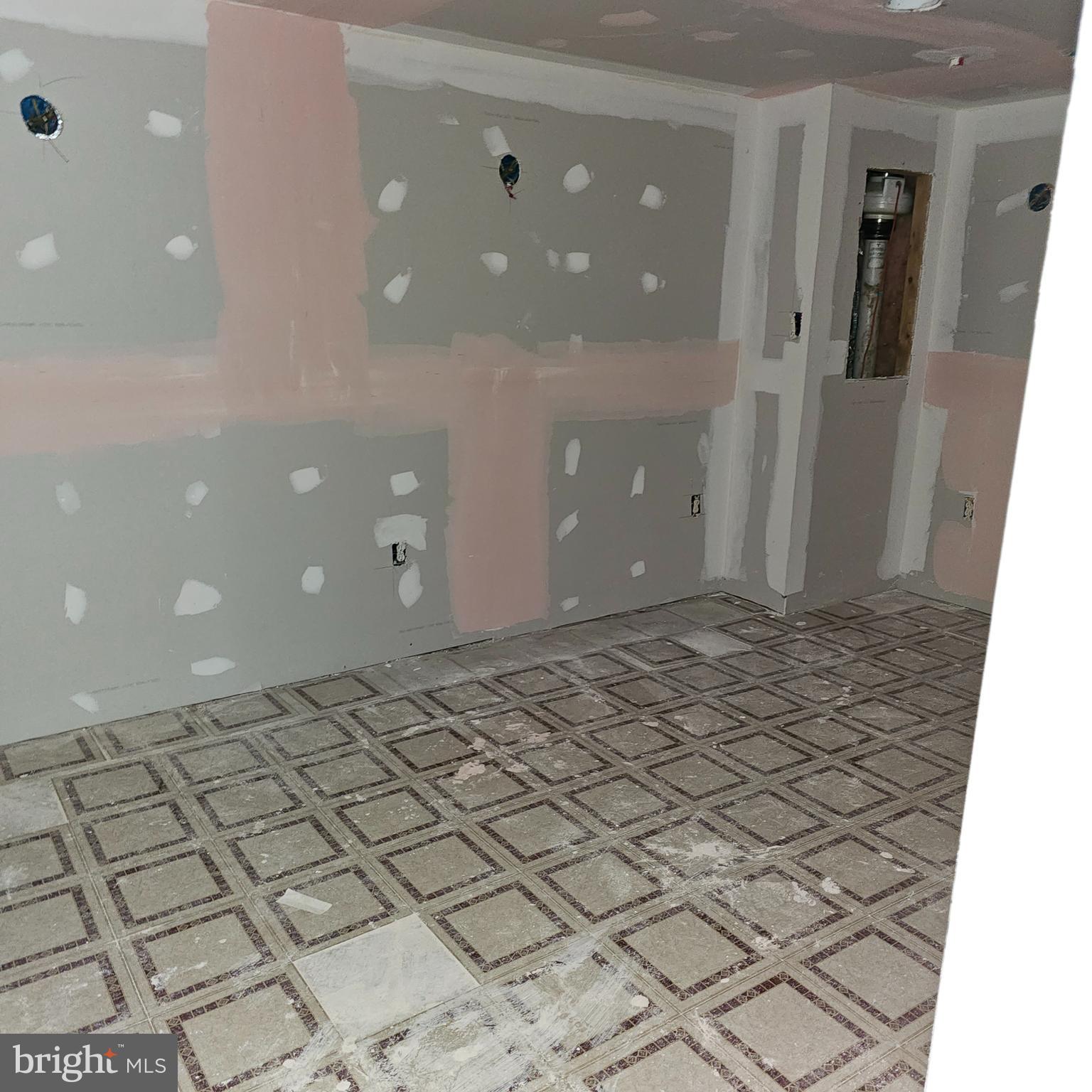 FORESTVILLE PARK - Residential