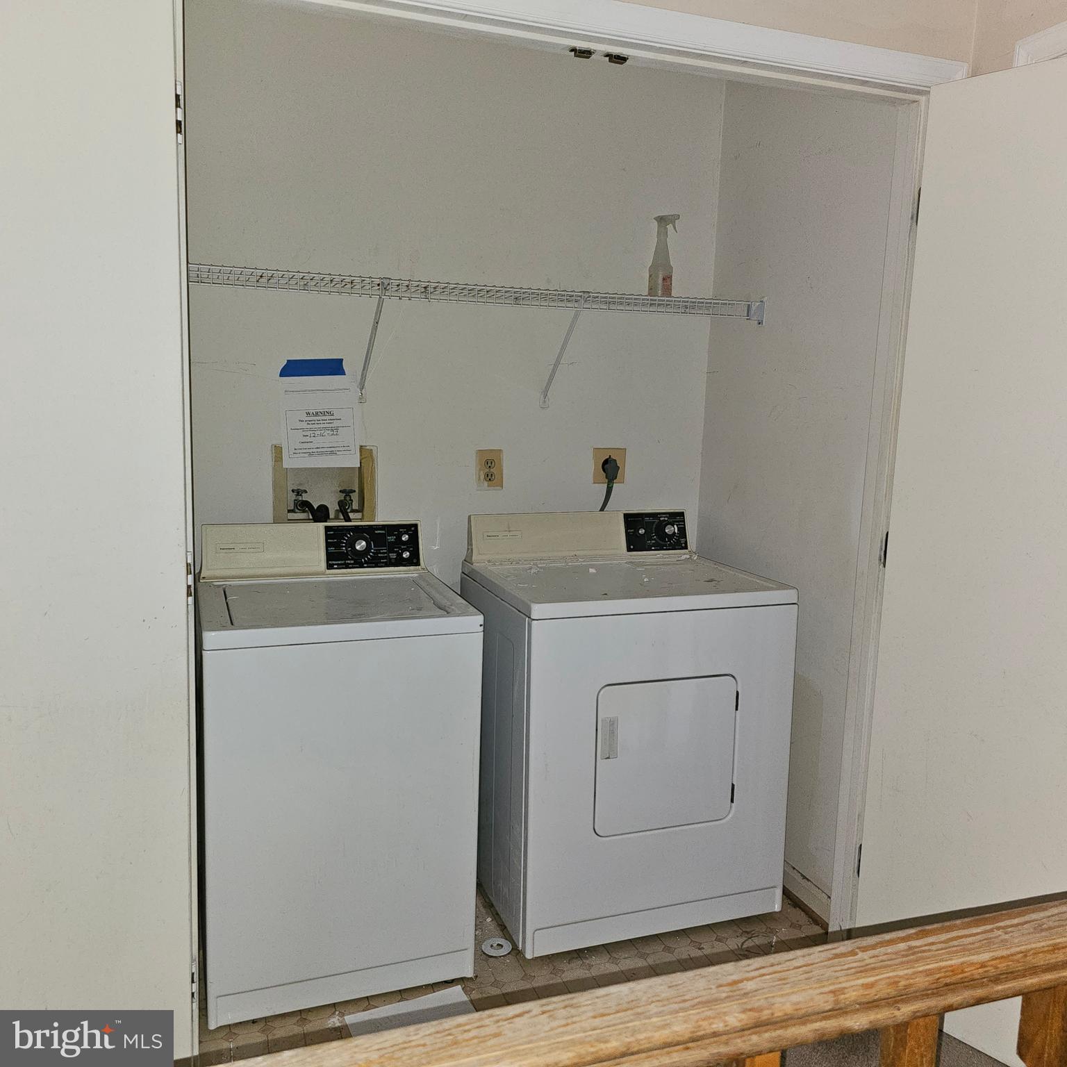 FORESTVILLE PARK - Residential