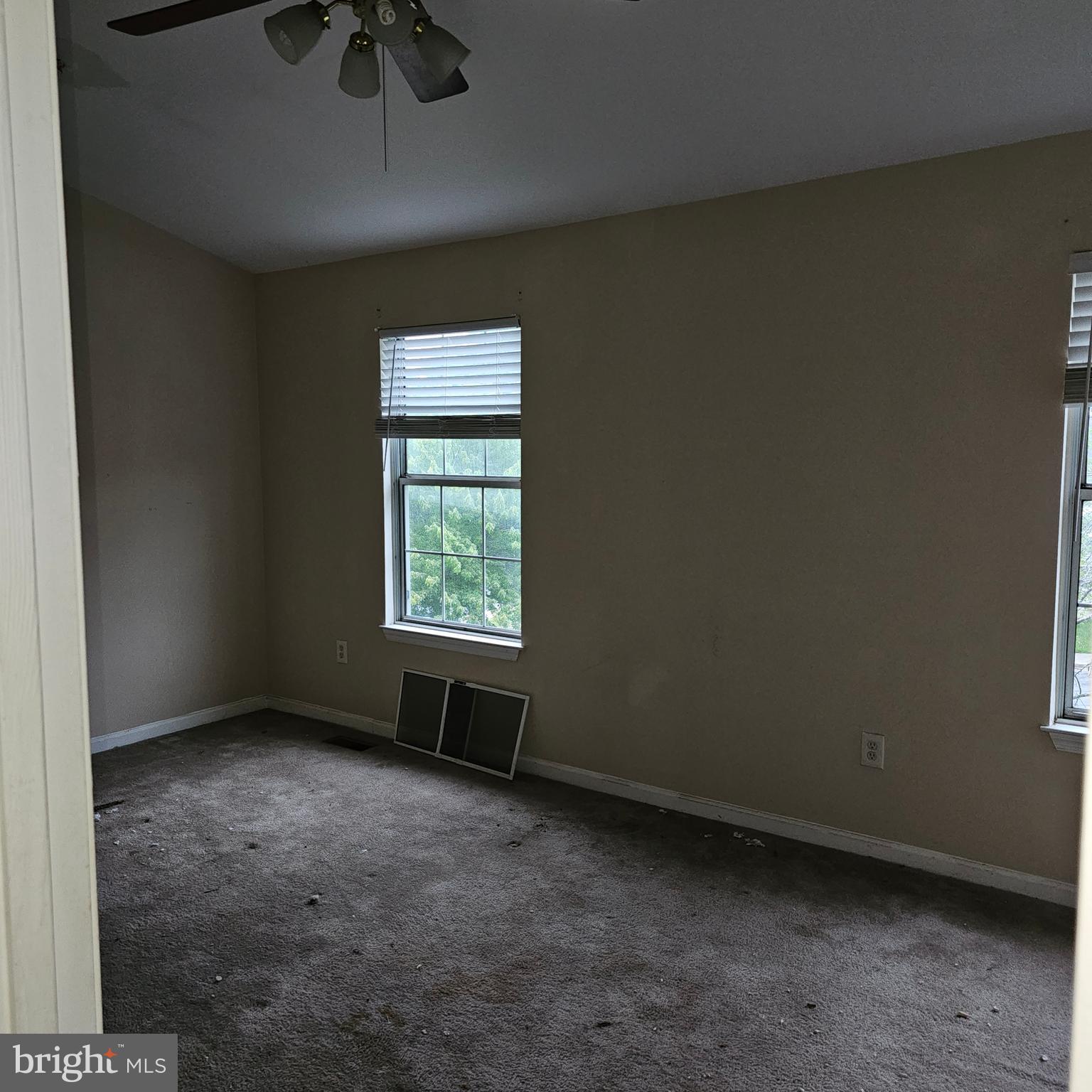 FORESTVILLE PARK - Residential