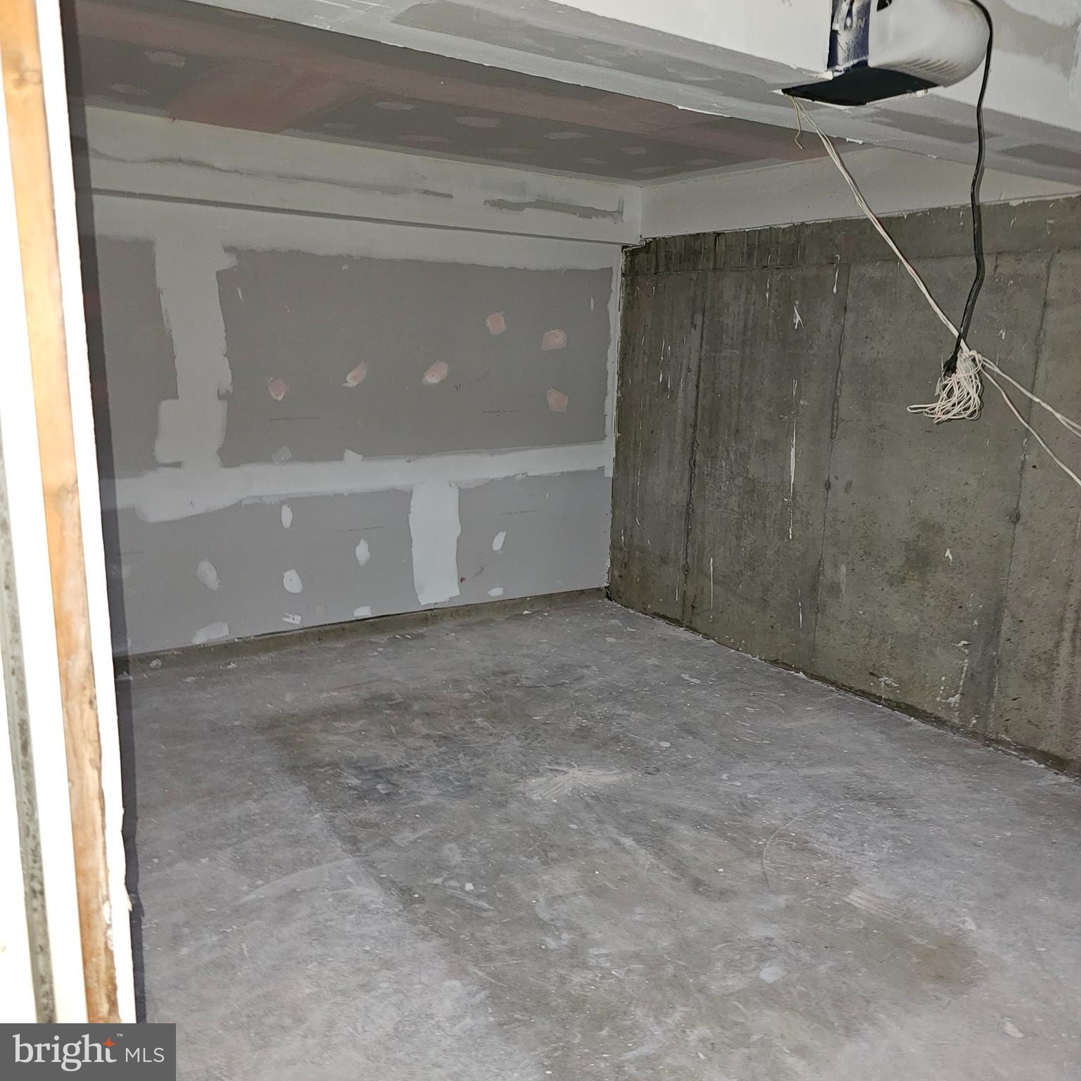 FORESTVILLE PARK - Residential