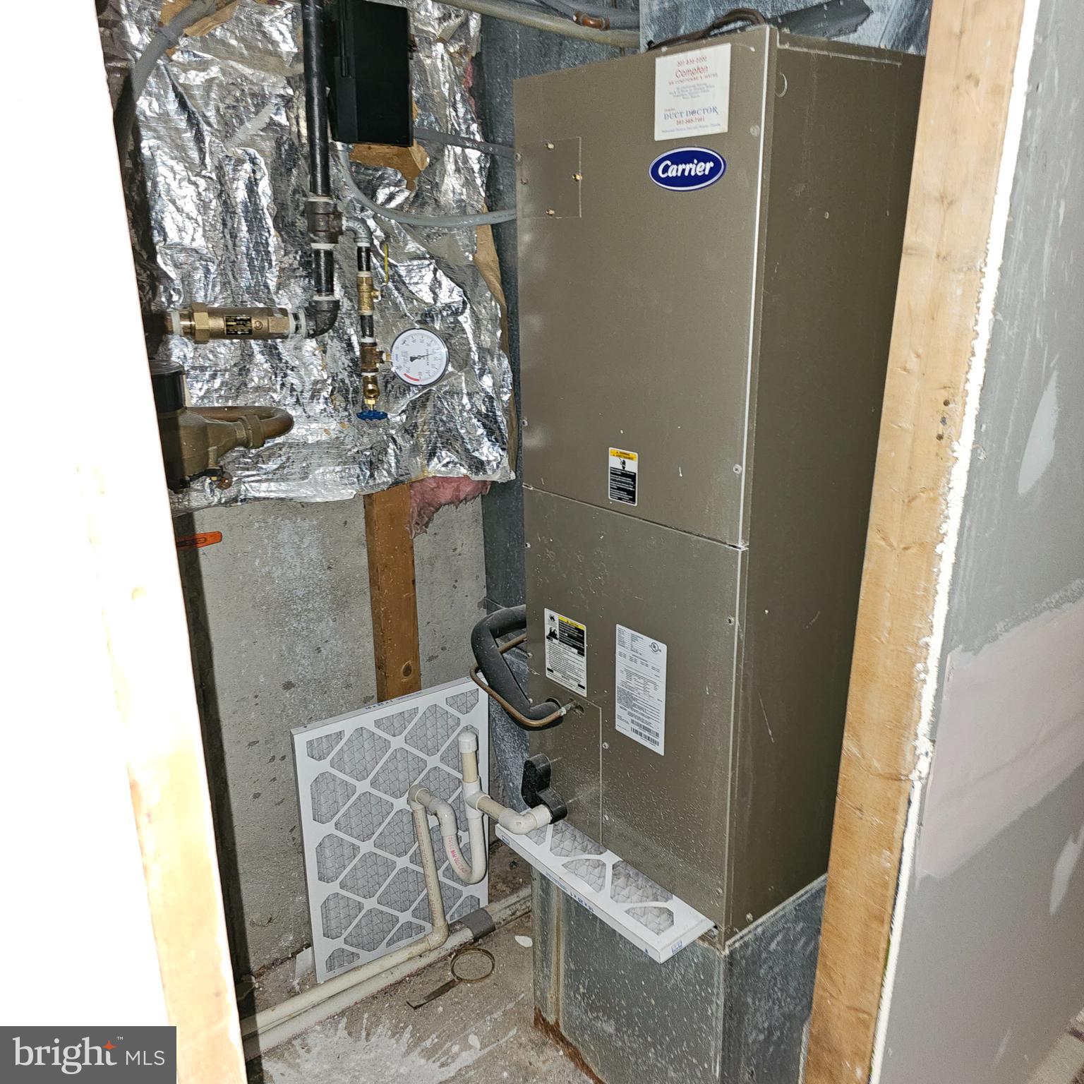 FORESTVILLE PARK - Residential