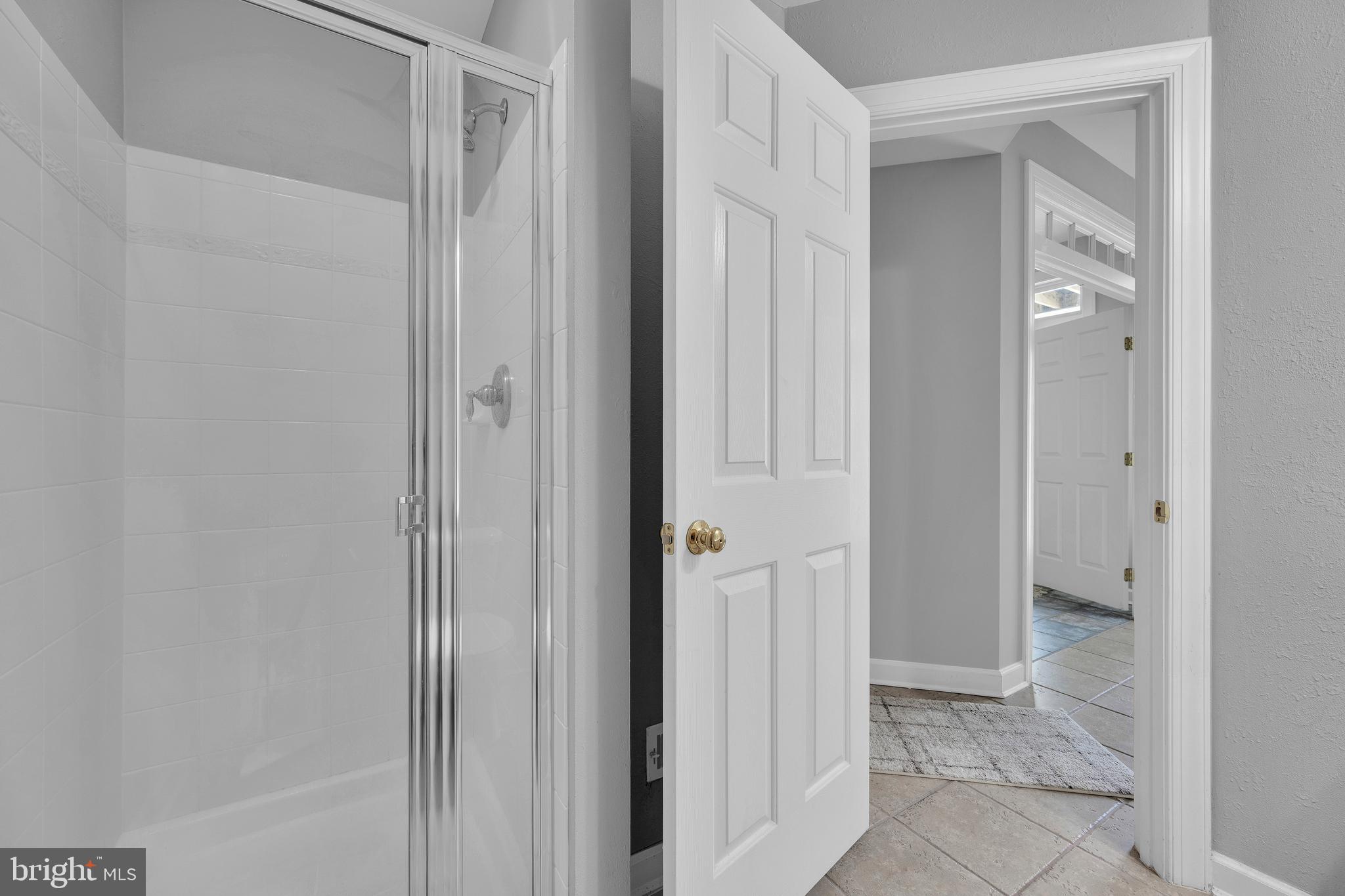 SUNSET ISLAND - Residential