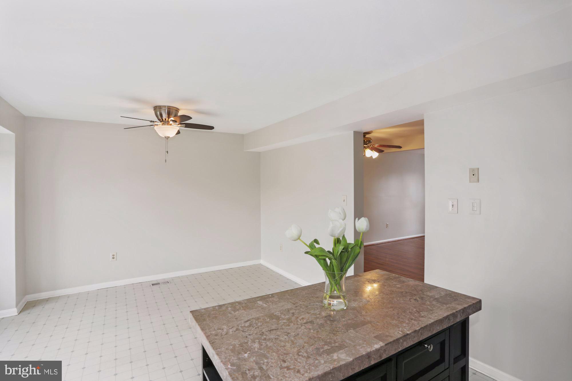 WOODSTONE - Residential