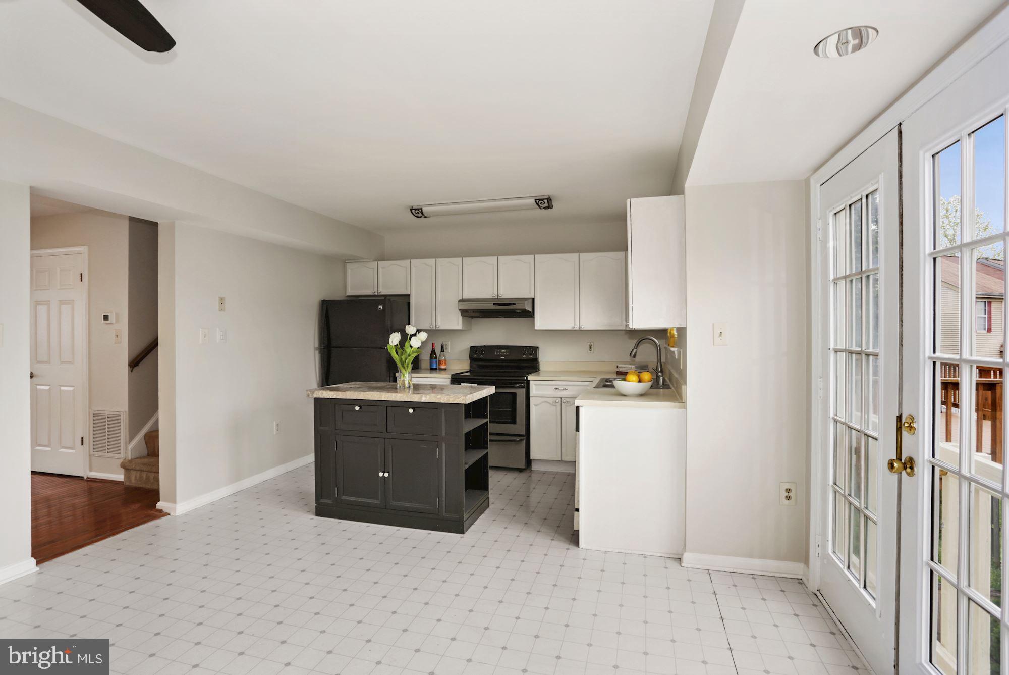 WOODSTONE - Residential