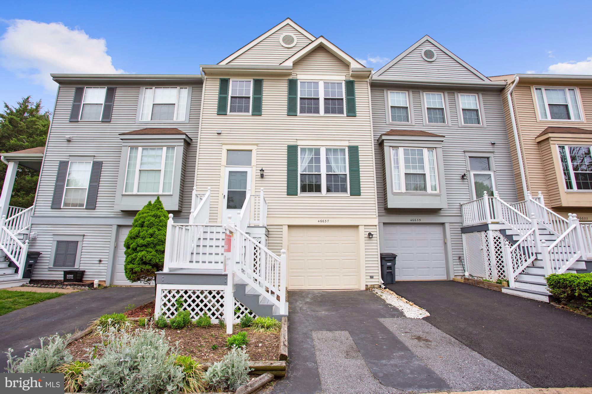 WOODSTONE - Residential