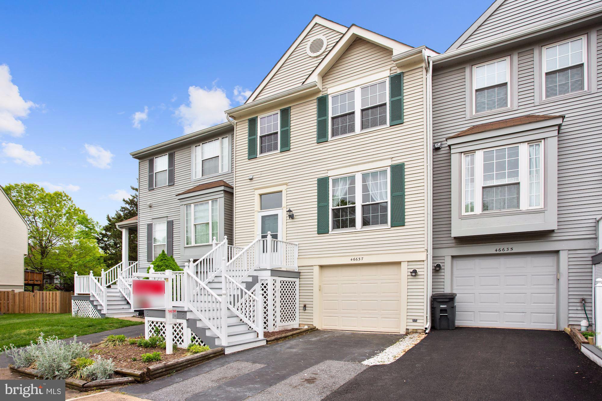 WOODSTONE - Residential