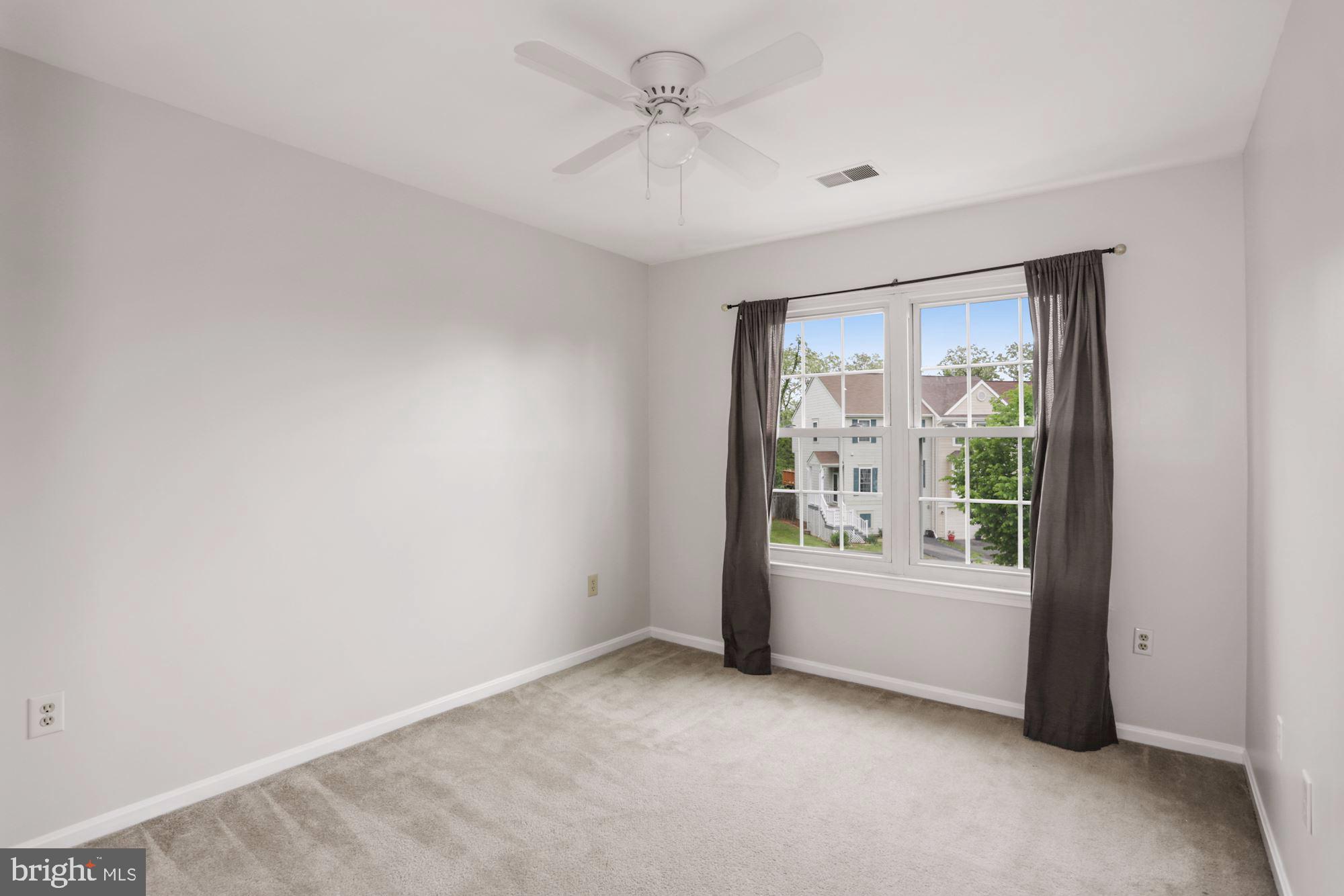 WOODSTONE - Residential