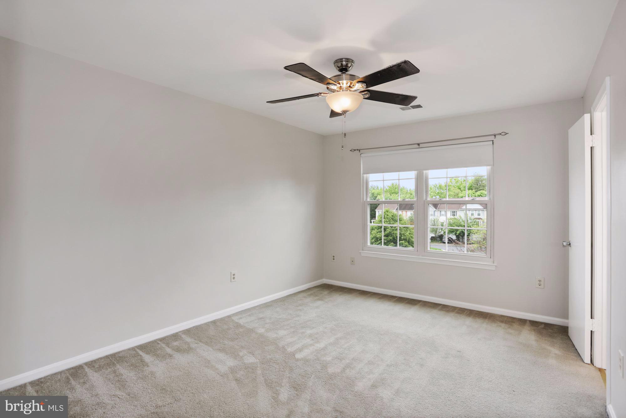 WOODSTONE - Residential