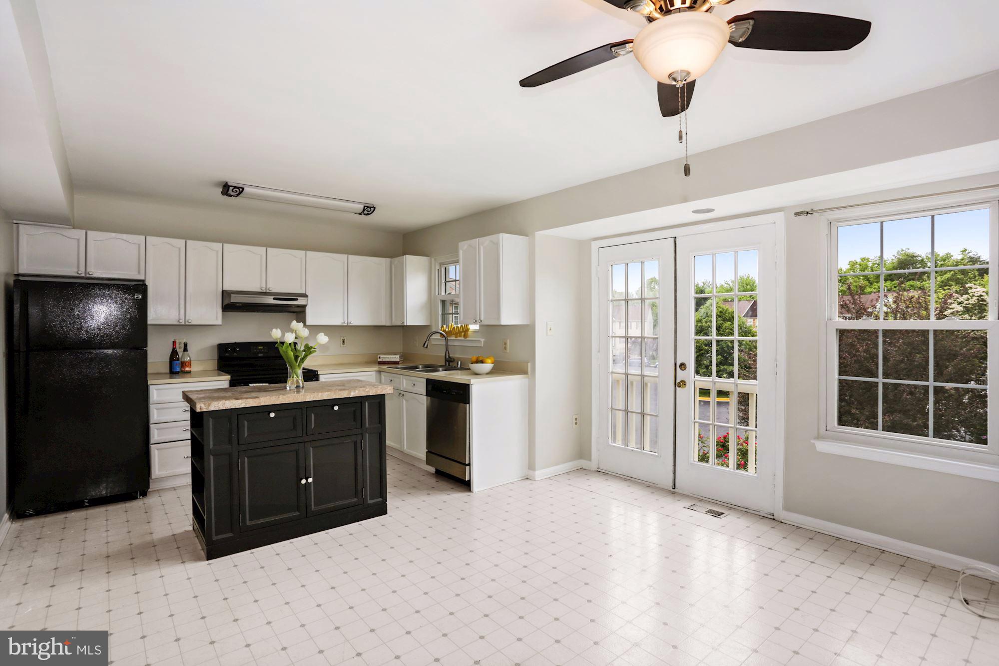 WOODSTONE - Residential