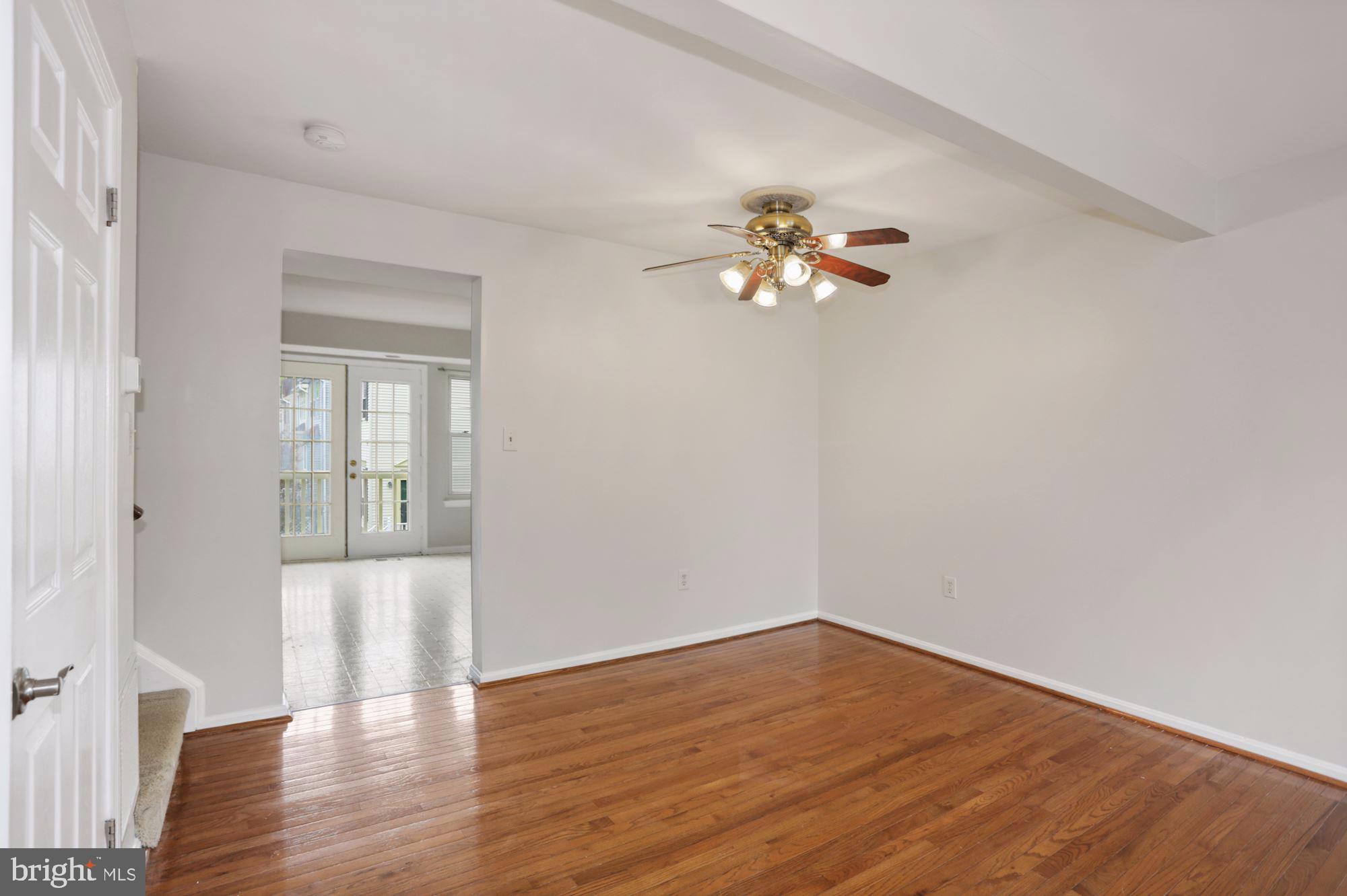 WOODSTONE - Residential