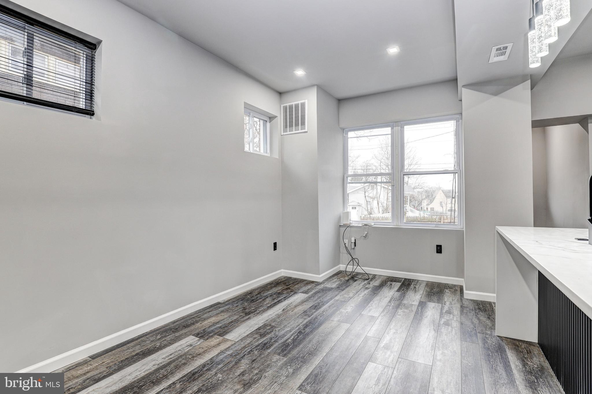 GWYNNS FALLS PARK - Residential