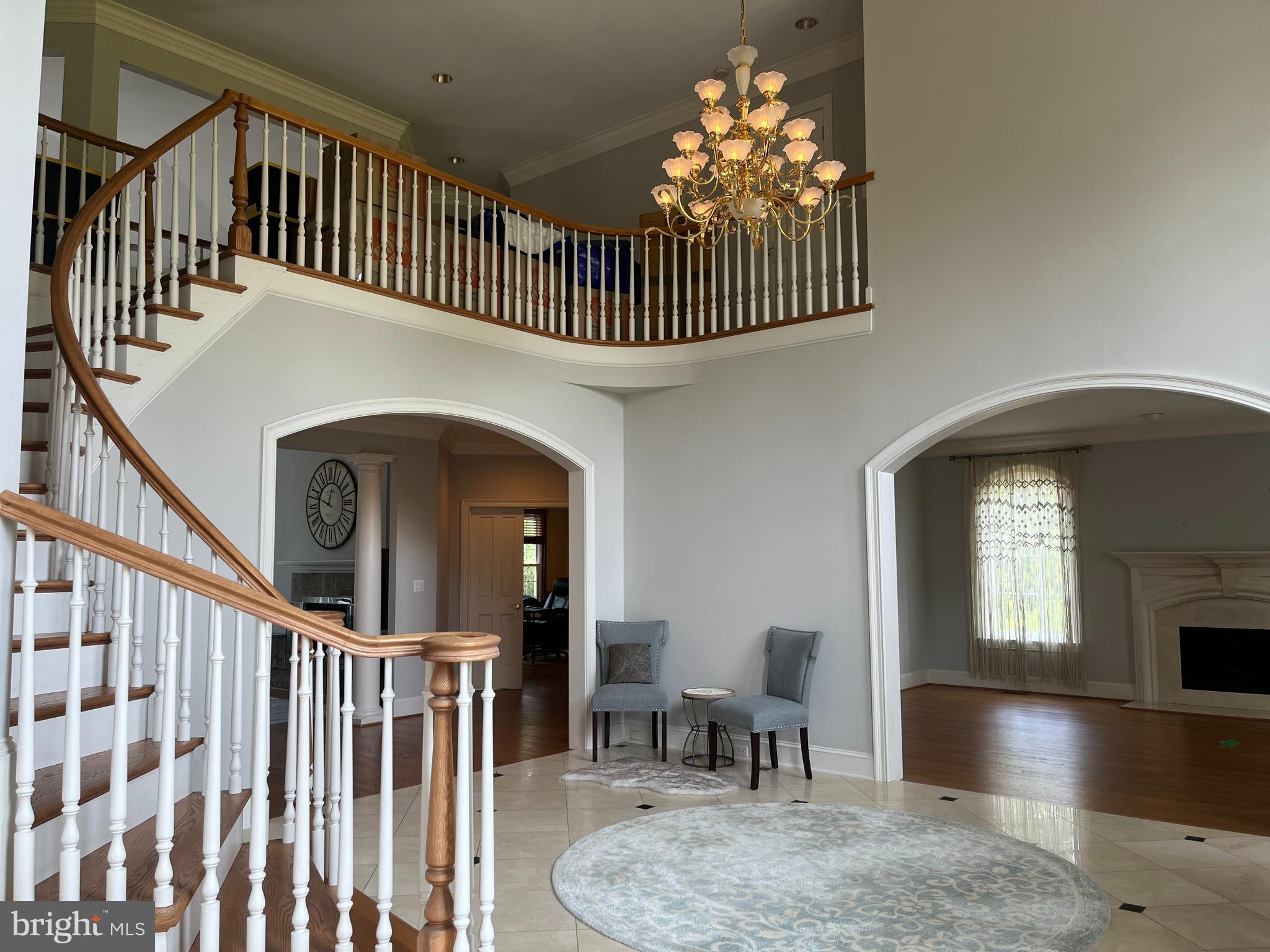 MCLEAN FALLS AT CHINQUAP - Residential Lease