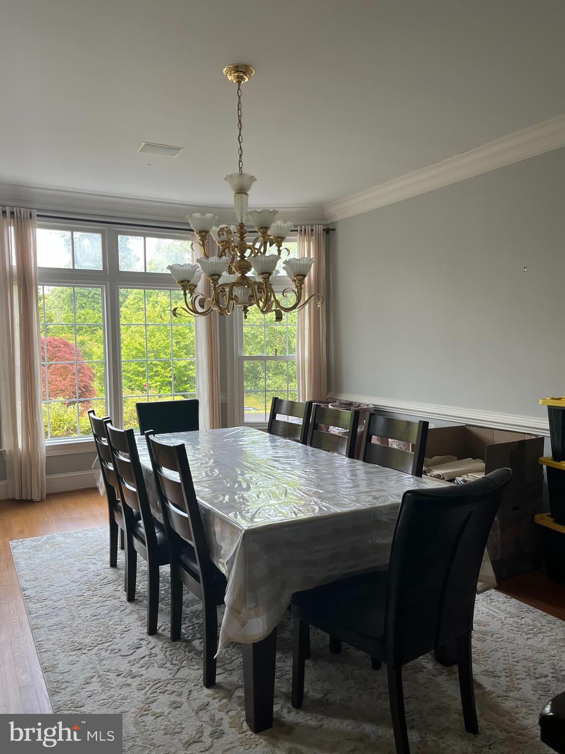 MCLEAN FALLS AT CHINQUAP - Residential Lease