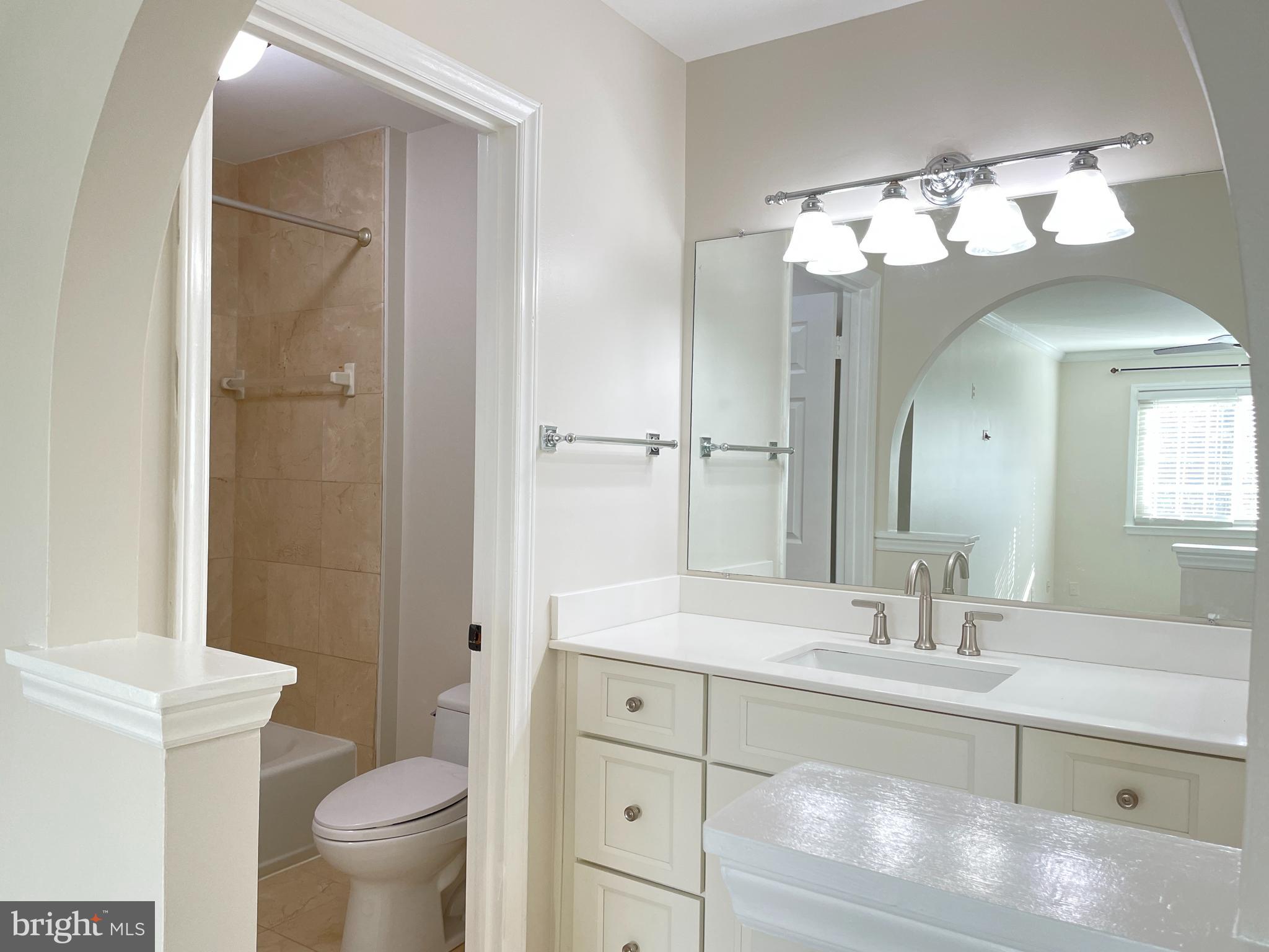 GABLES OF TUCKERMAN - Residential Lease