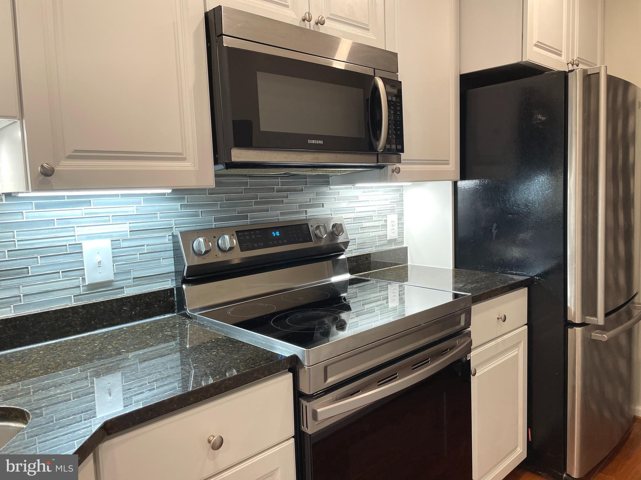 GABLES OF TUCKERMAN - Residential Lease