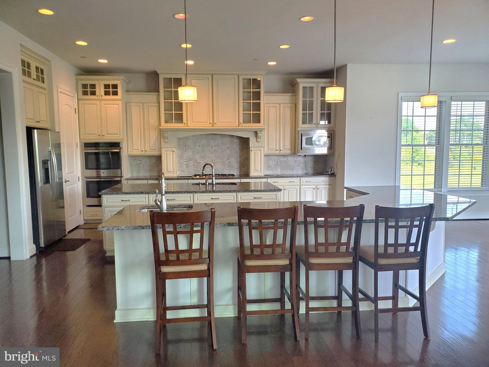 LAYTONSVILLE PRESERVE - Residential