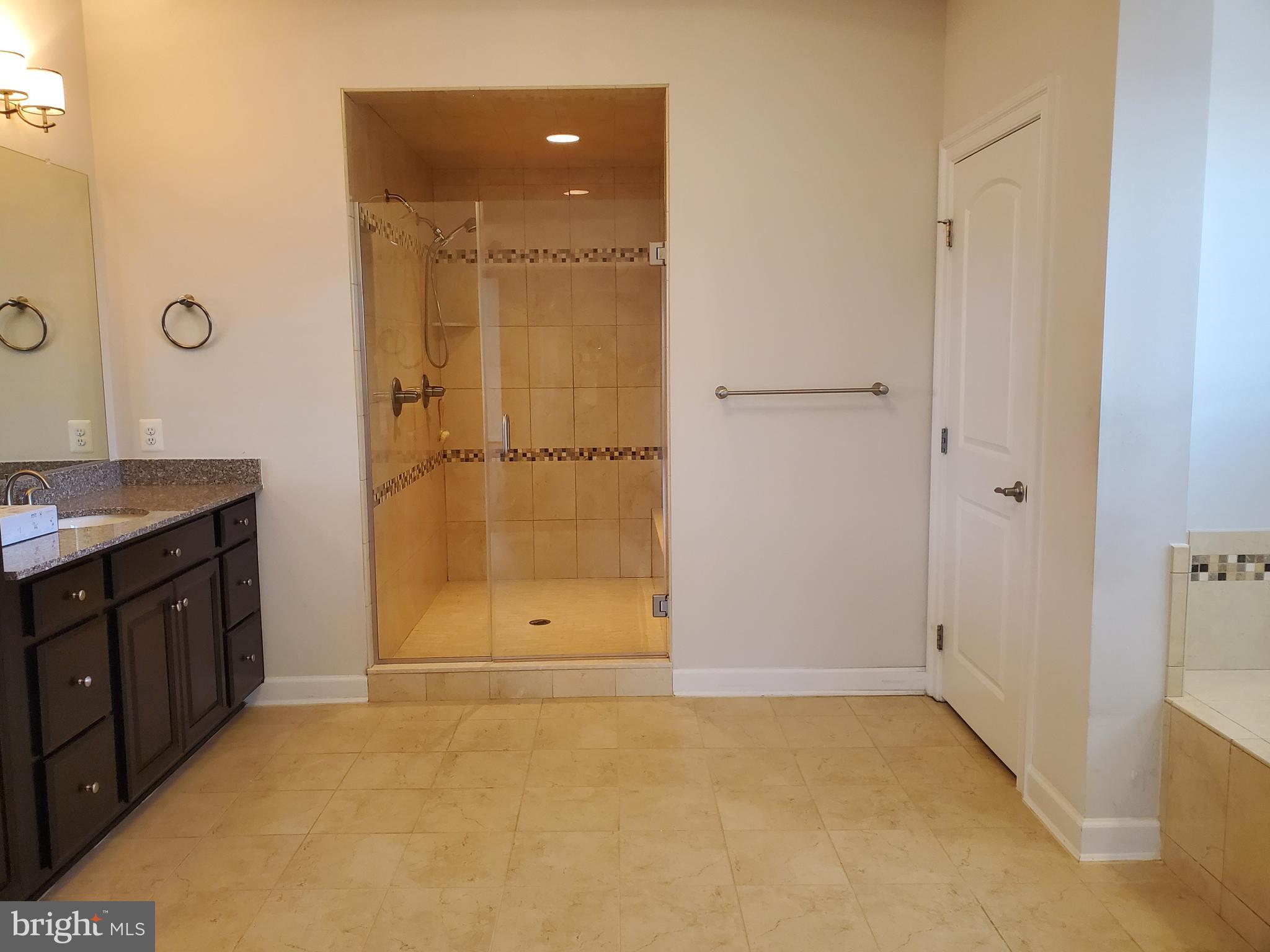 LAYTONSVILLE PRESERVE - Residential