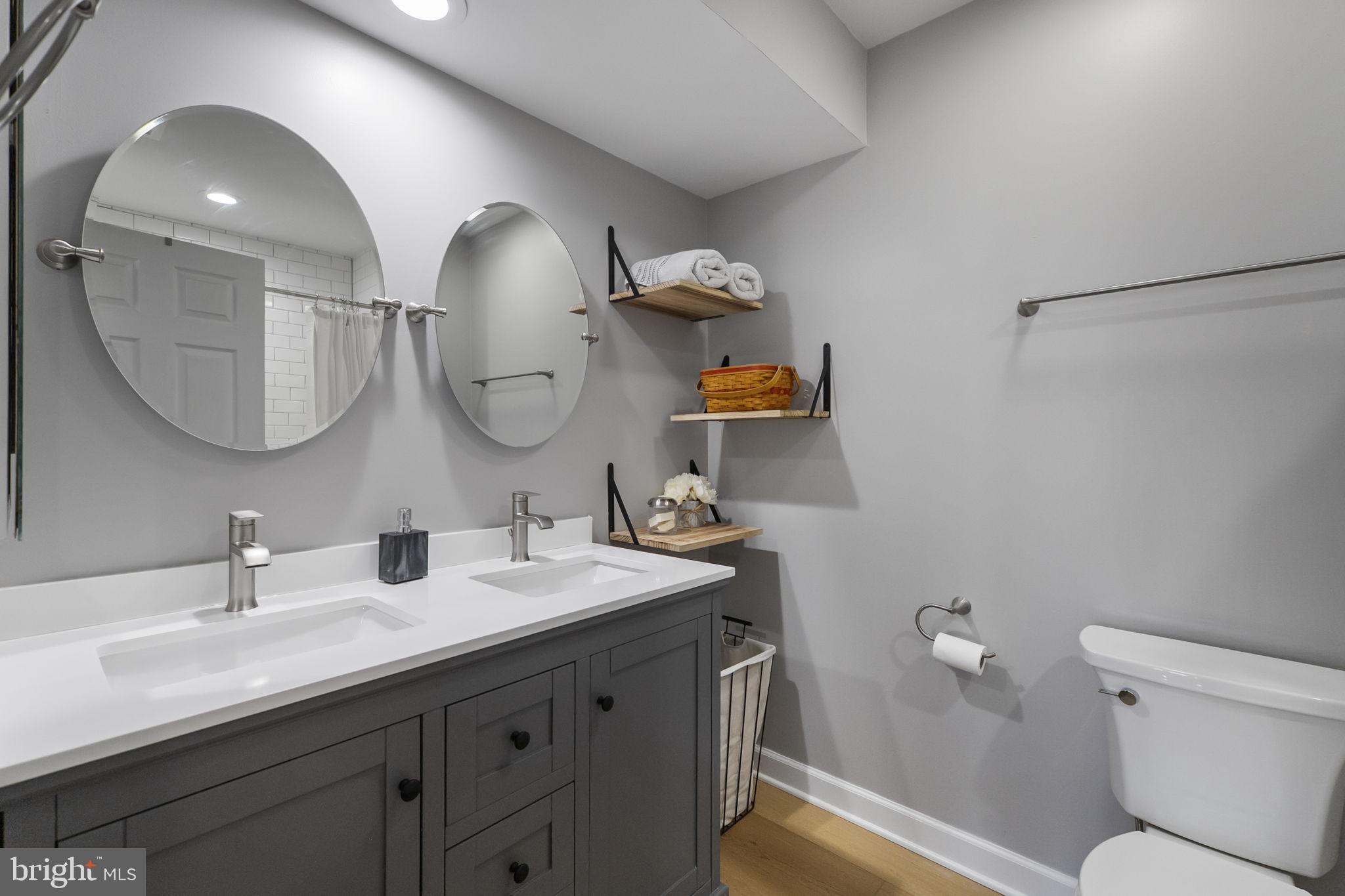 SILVER CREST - Residential