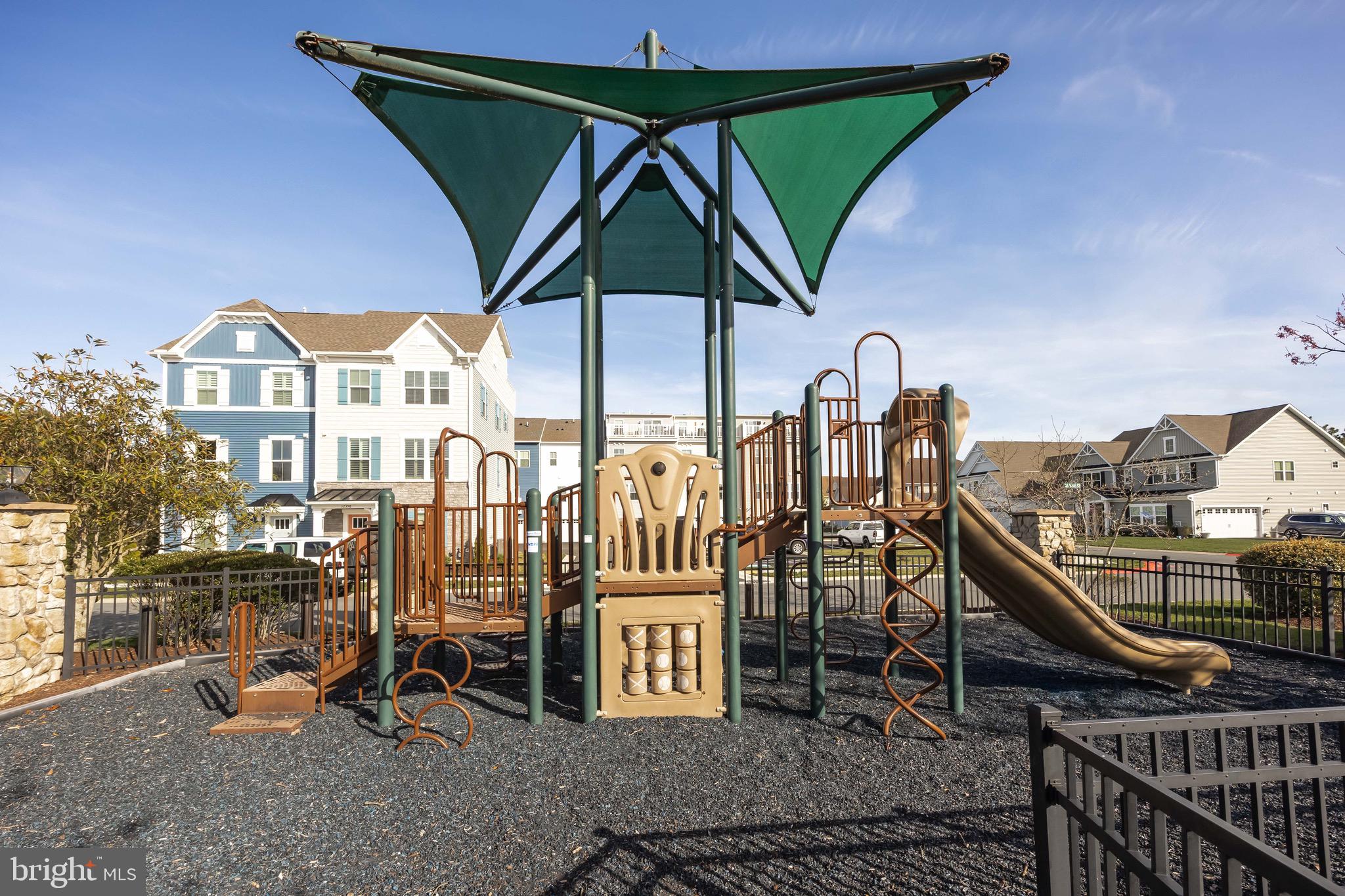 BAYSIDE - Residential