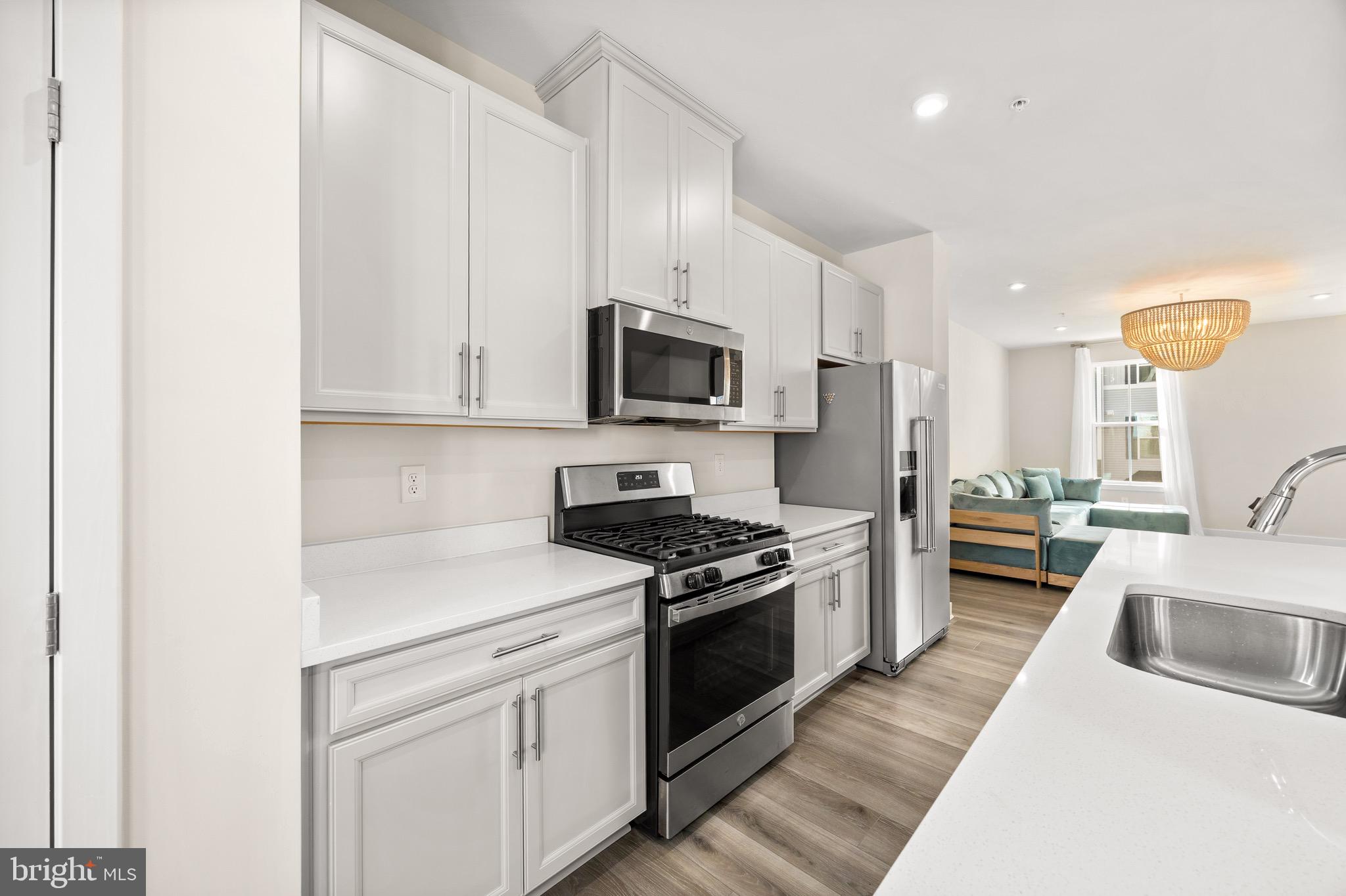 BAYSIDE - Residential