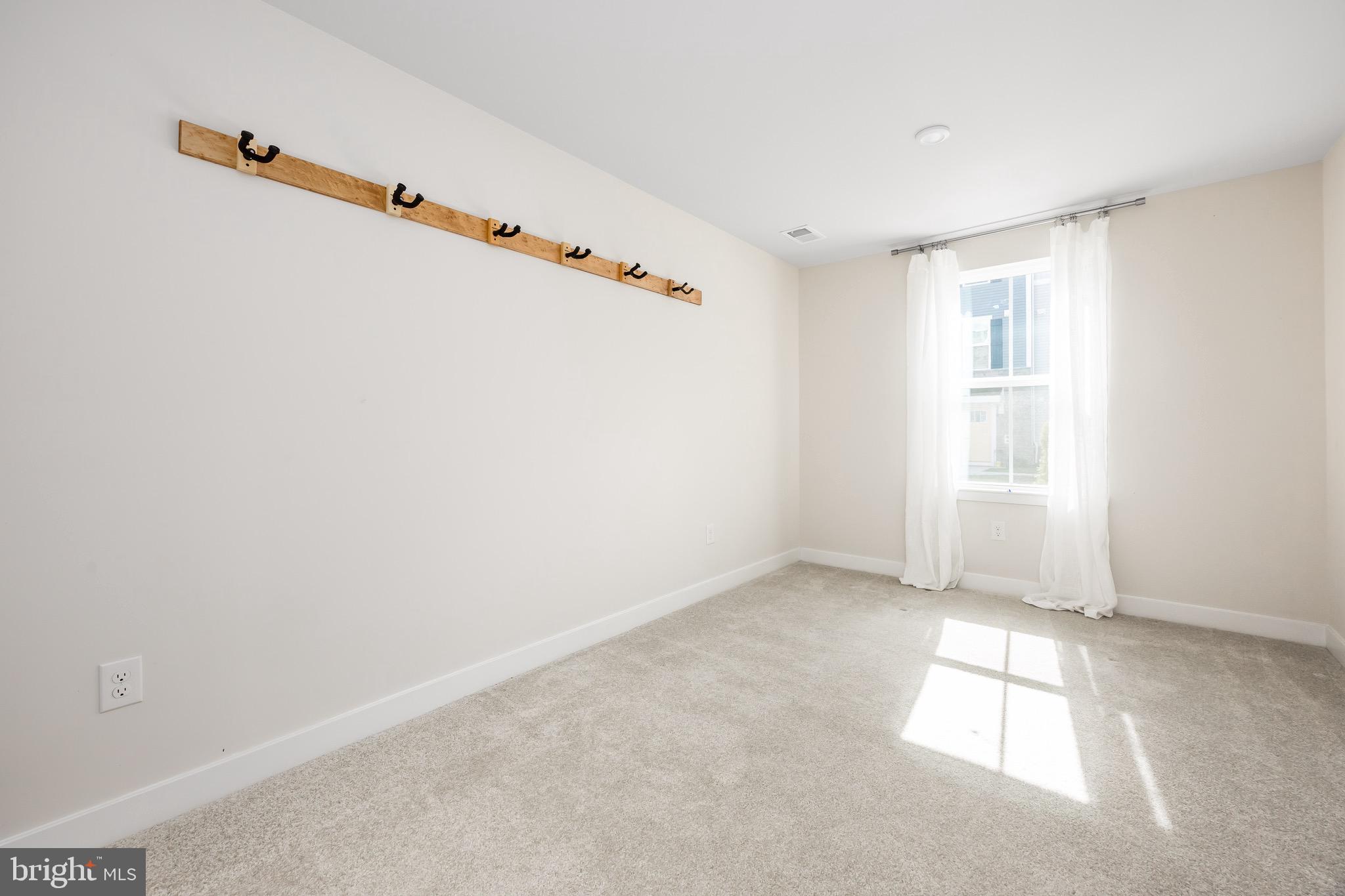 BAYSIDE - Residential