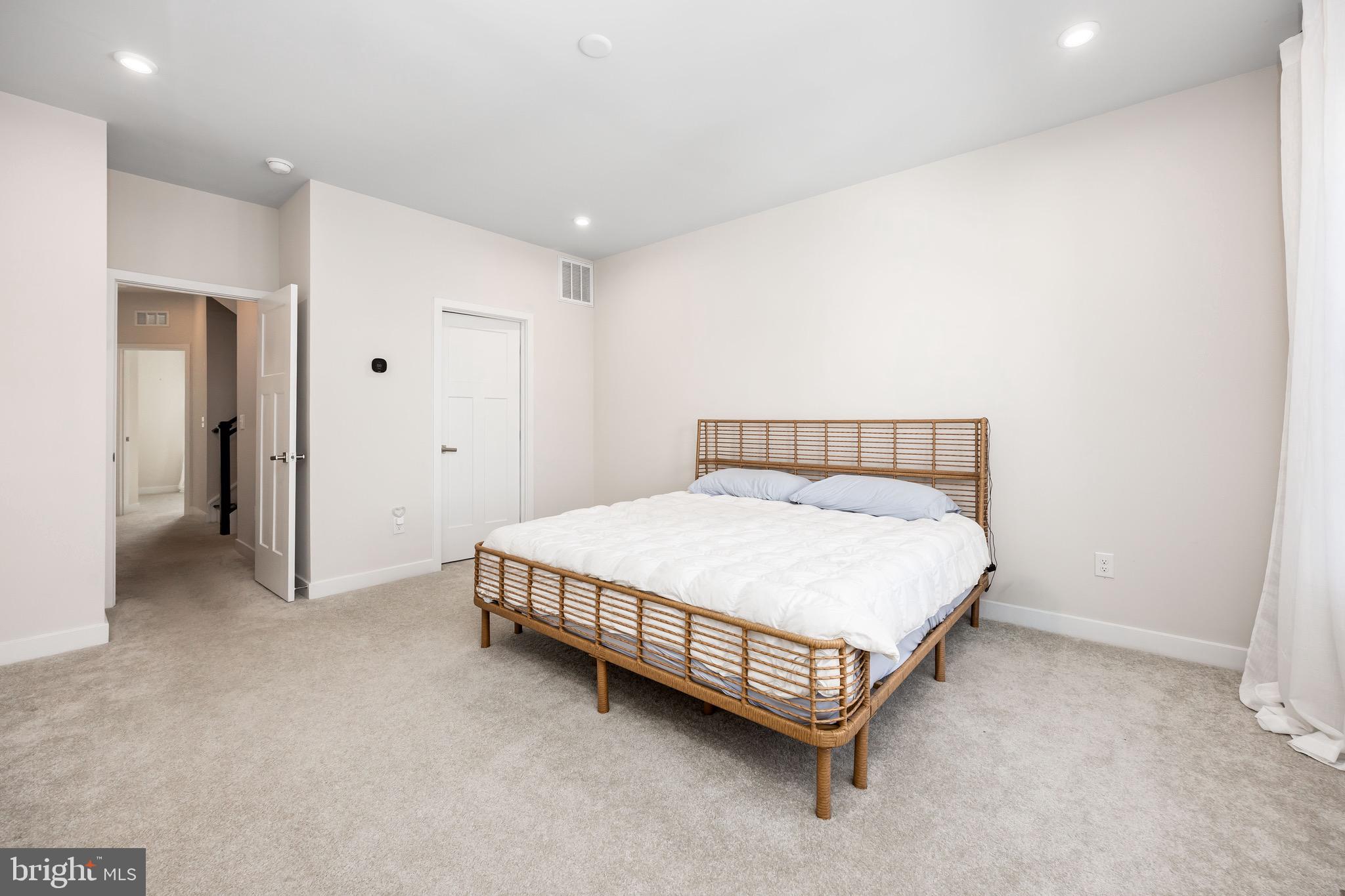 BAYSIDE - Residential