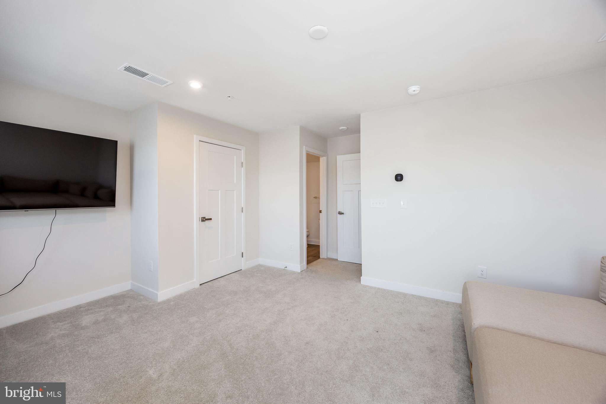 BAYSIDE - Residential