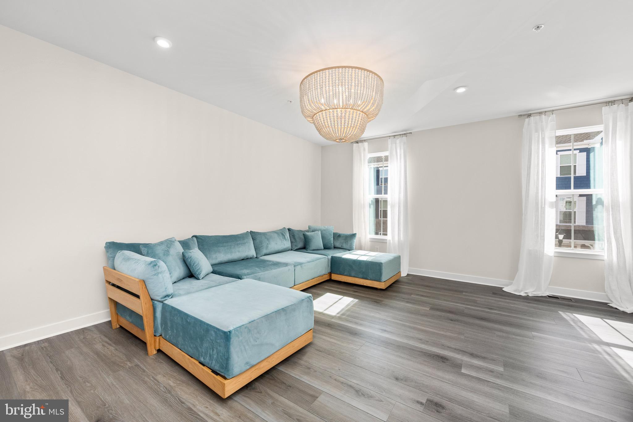 BAYSIDE - Residential