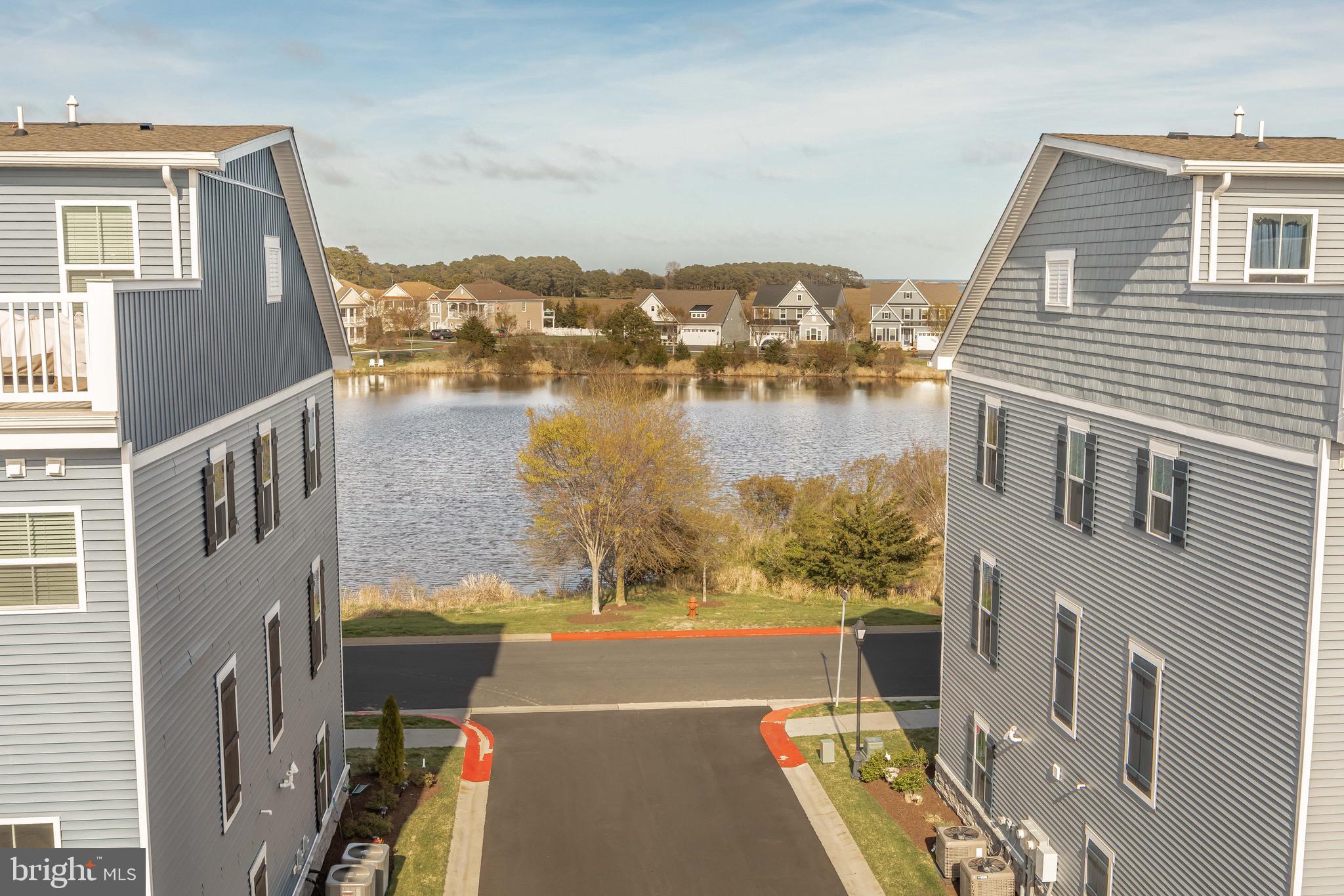 BAYSIDE - Residential