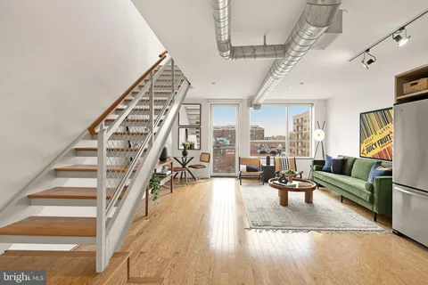 1390 V Street NW Unit 413, Washington, DC 20009 - MLS#: DCDC2185956
