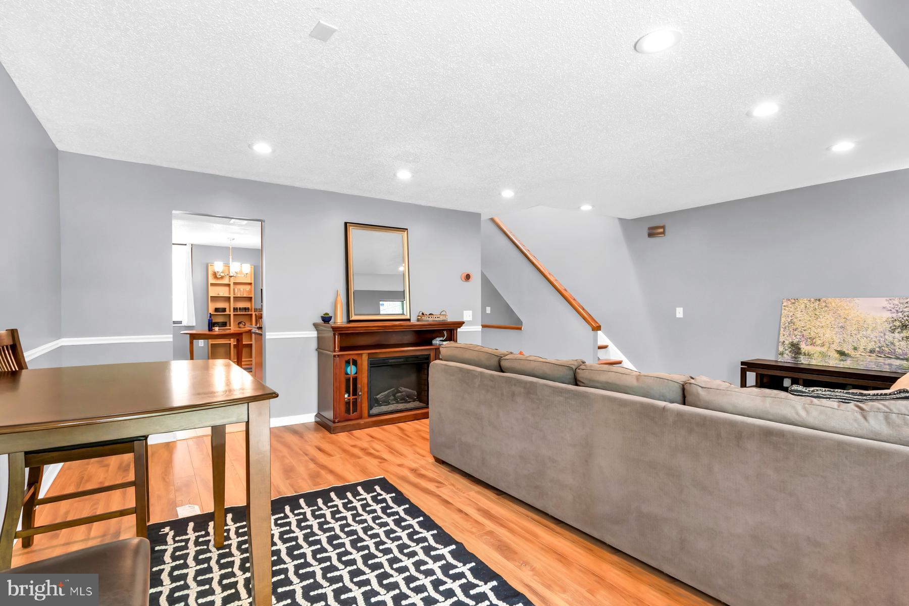 COLD SPRING NEWTOWN - Residential