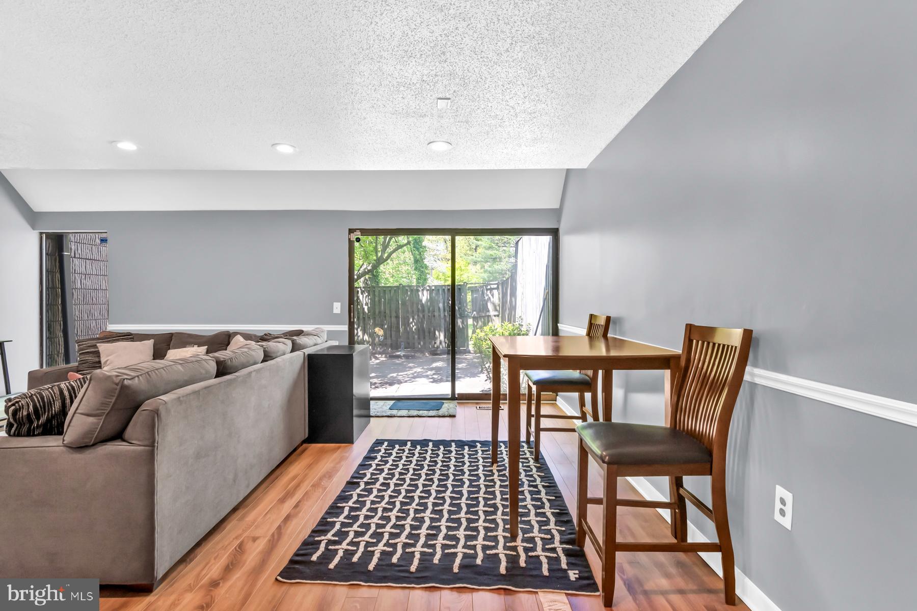 COLD SPRING NEWTOWN - Residential