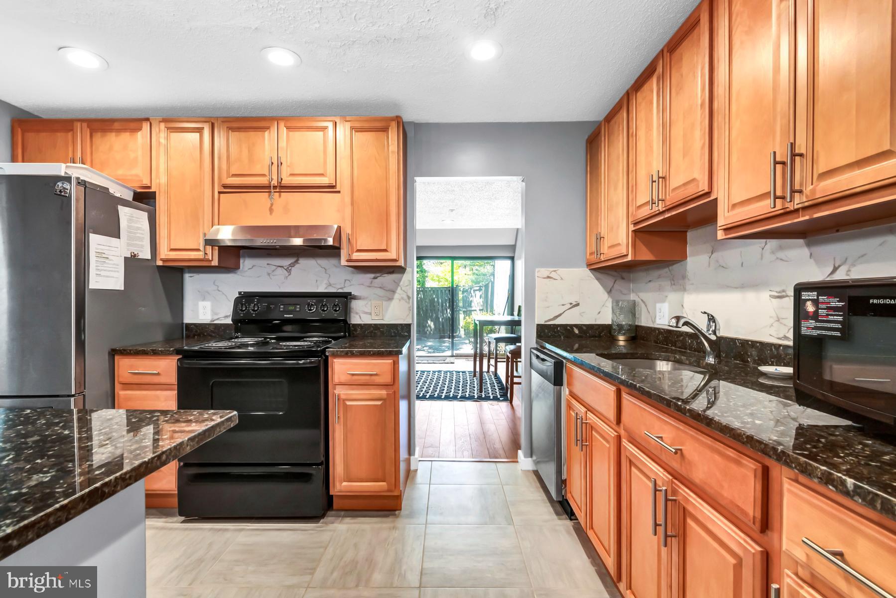 COLD SPRING NEWTOWN - Residential