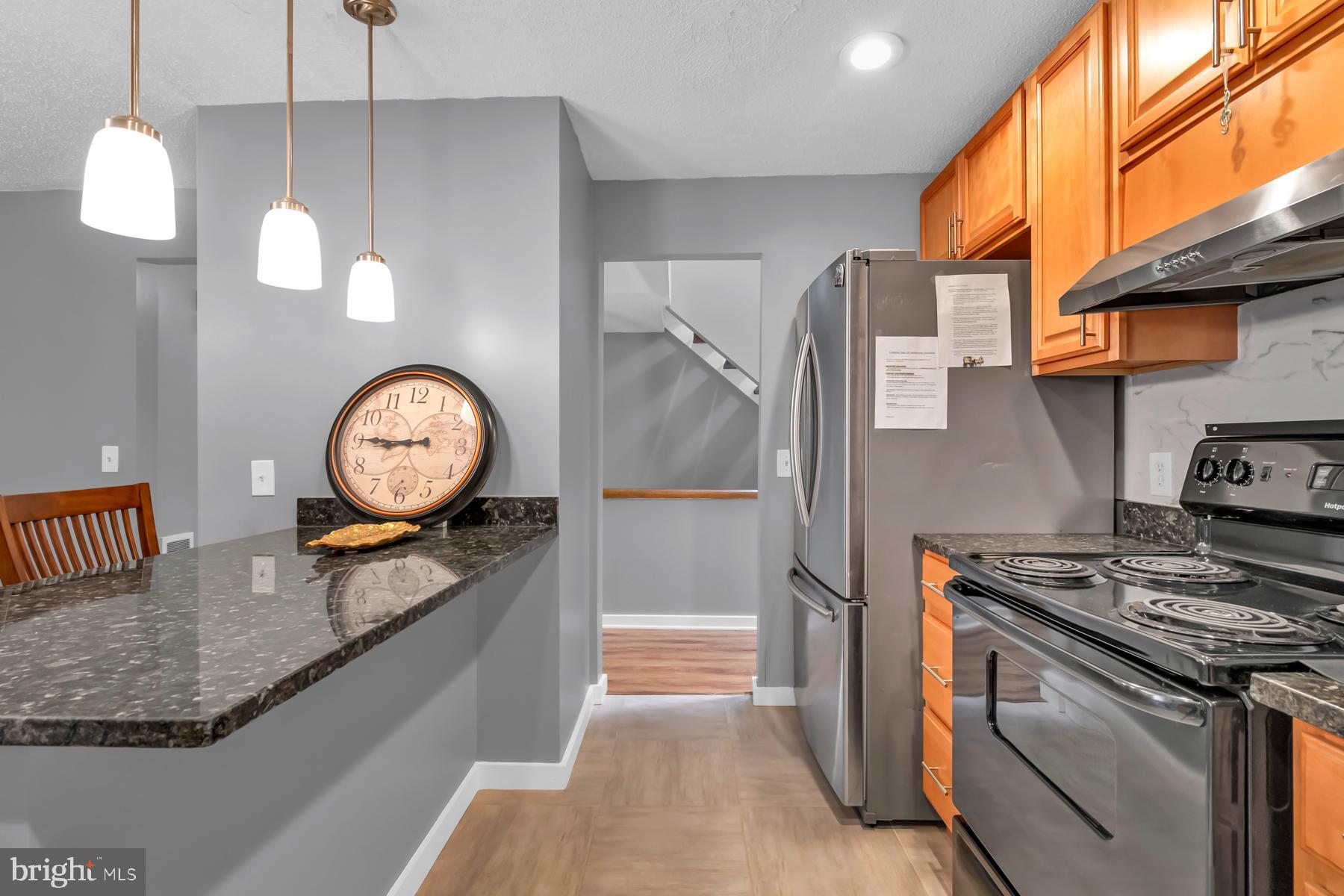 COLD SPRING NEWTOWN - Residential