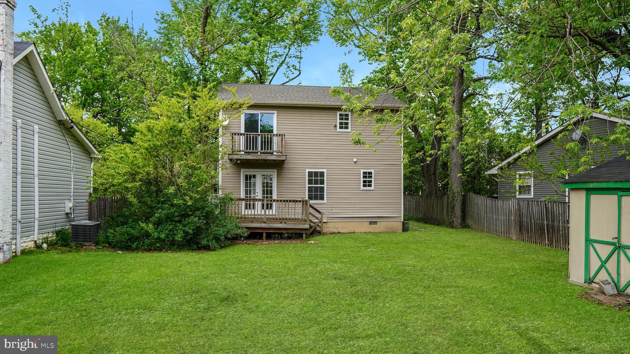 AVALON SHORES - Residential